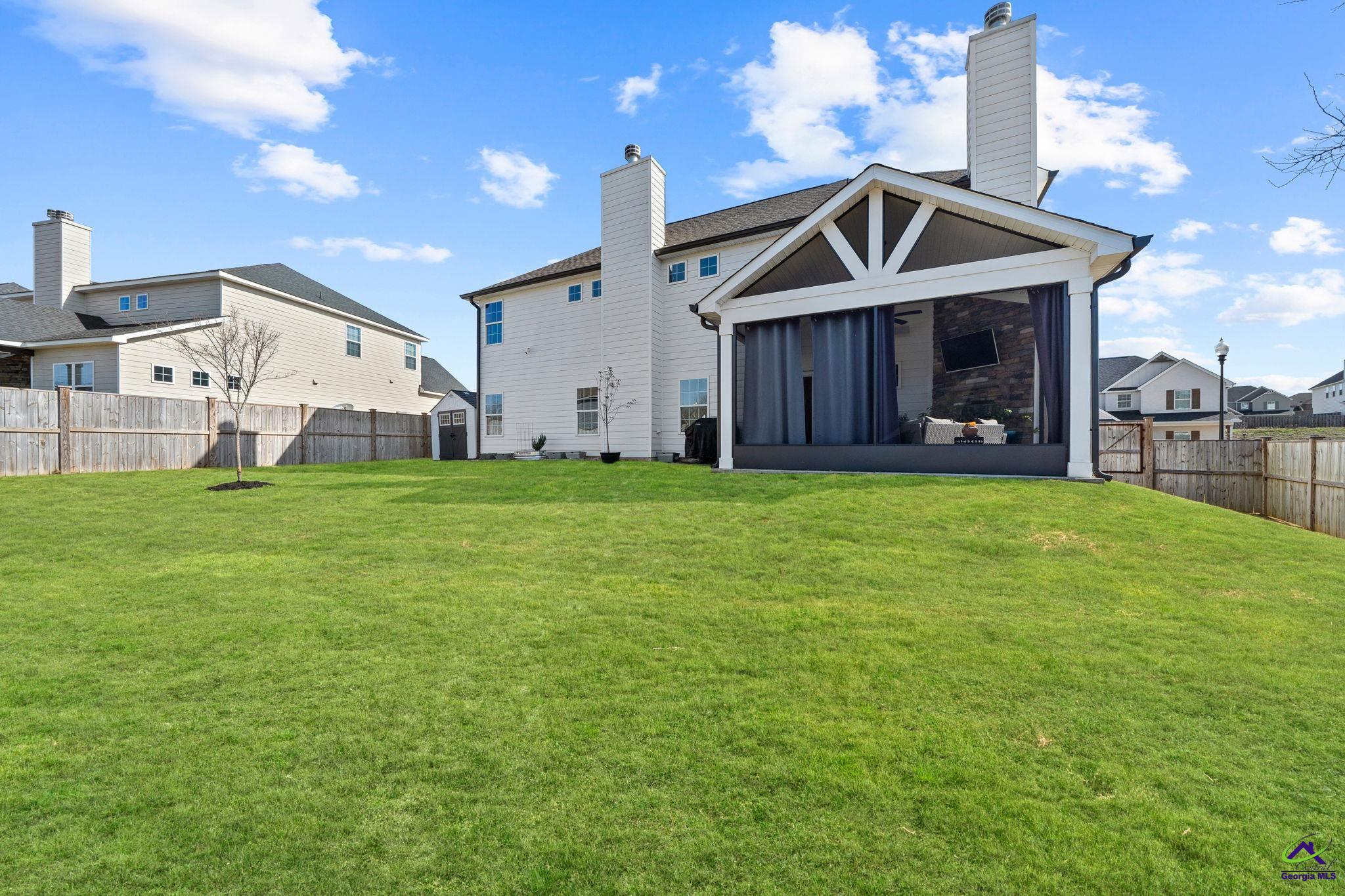 406 Shoshone Circle