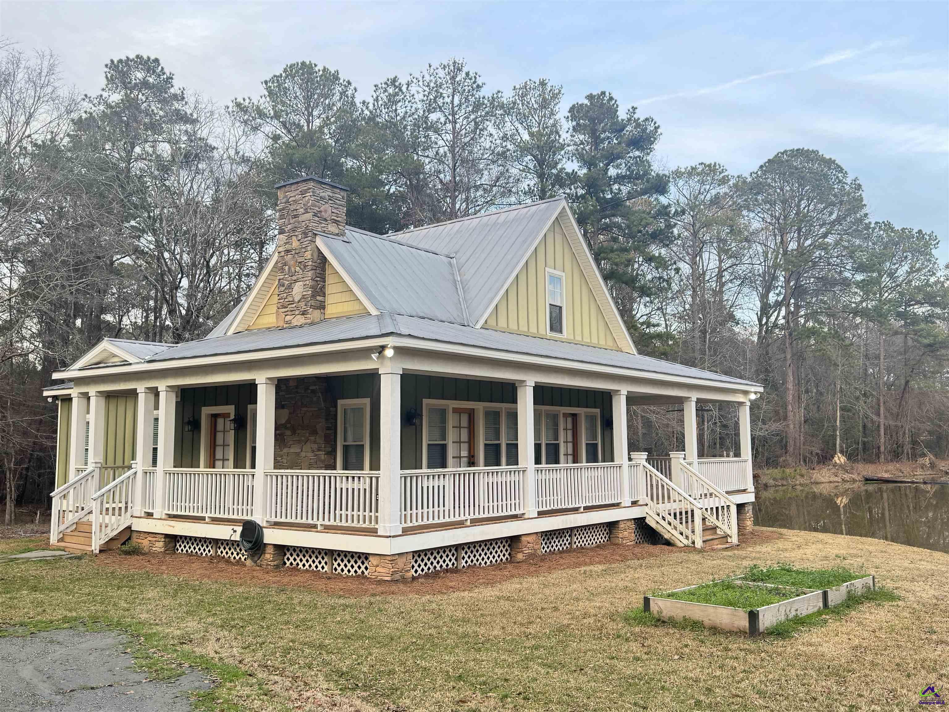 5817 Thomaston Road