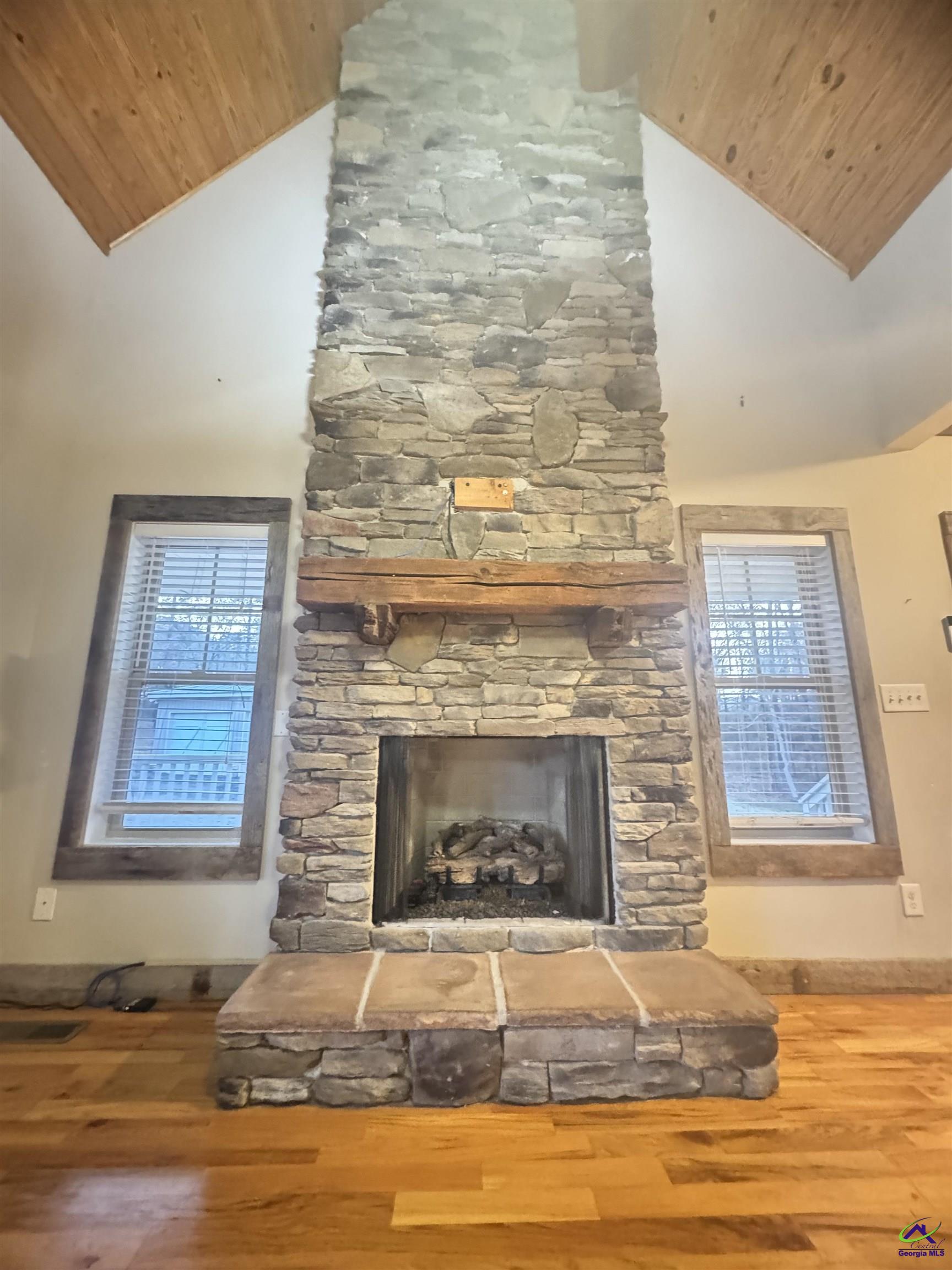 5817 Thomaston Road