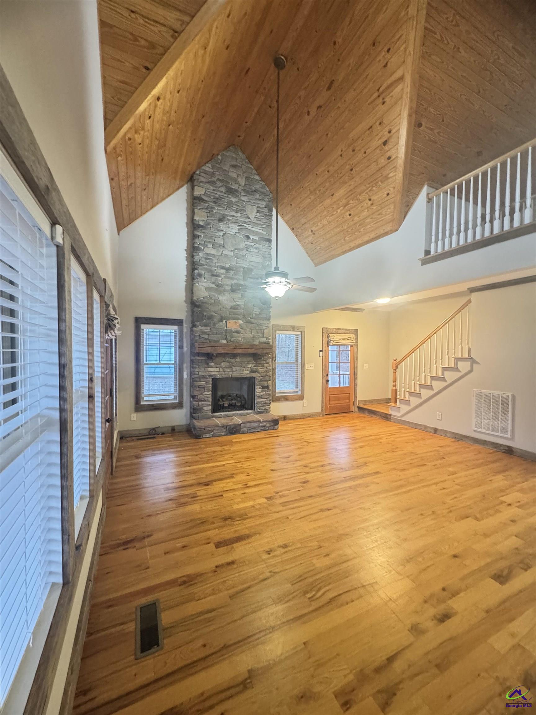 5817 Thomaston Road