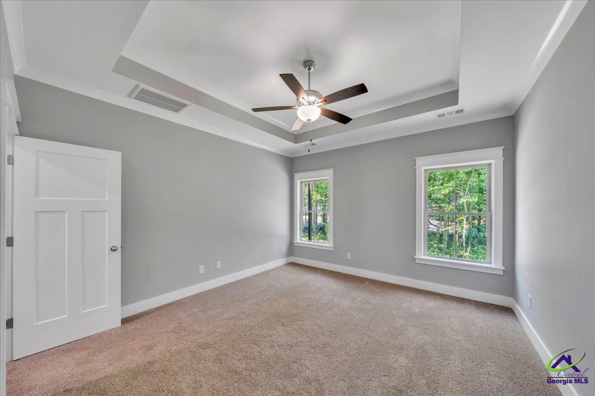 215 Willowbrook Lane