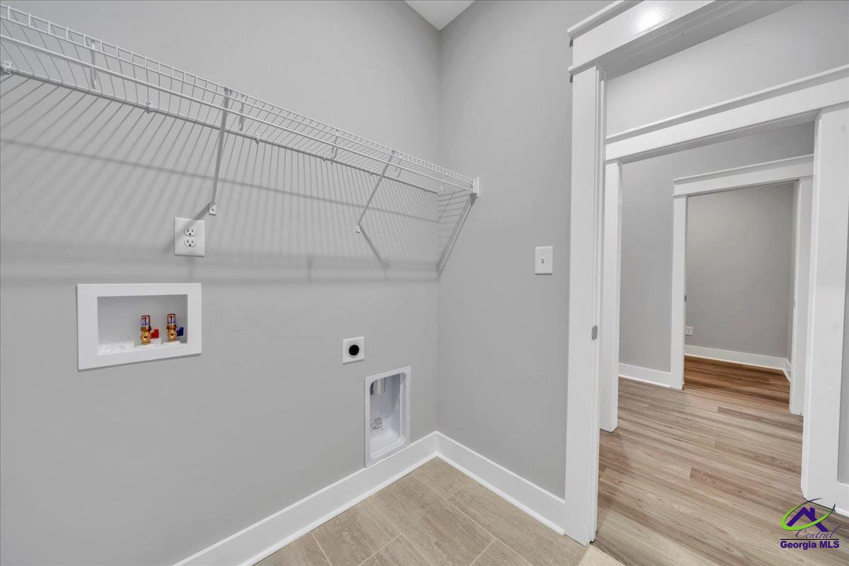 215 Willowbrook Lane