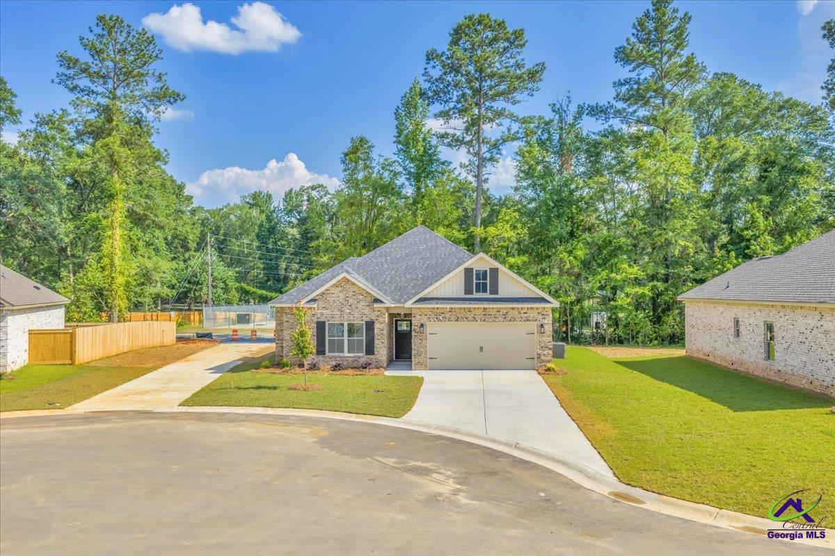 215 Willowbrook Lane