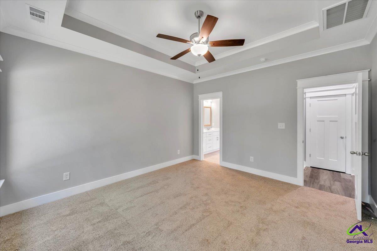 215 Willowbrook Lane