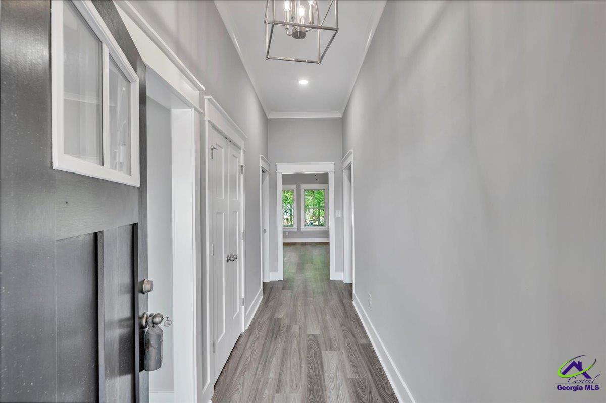 215 Willowbrook Lane