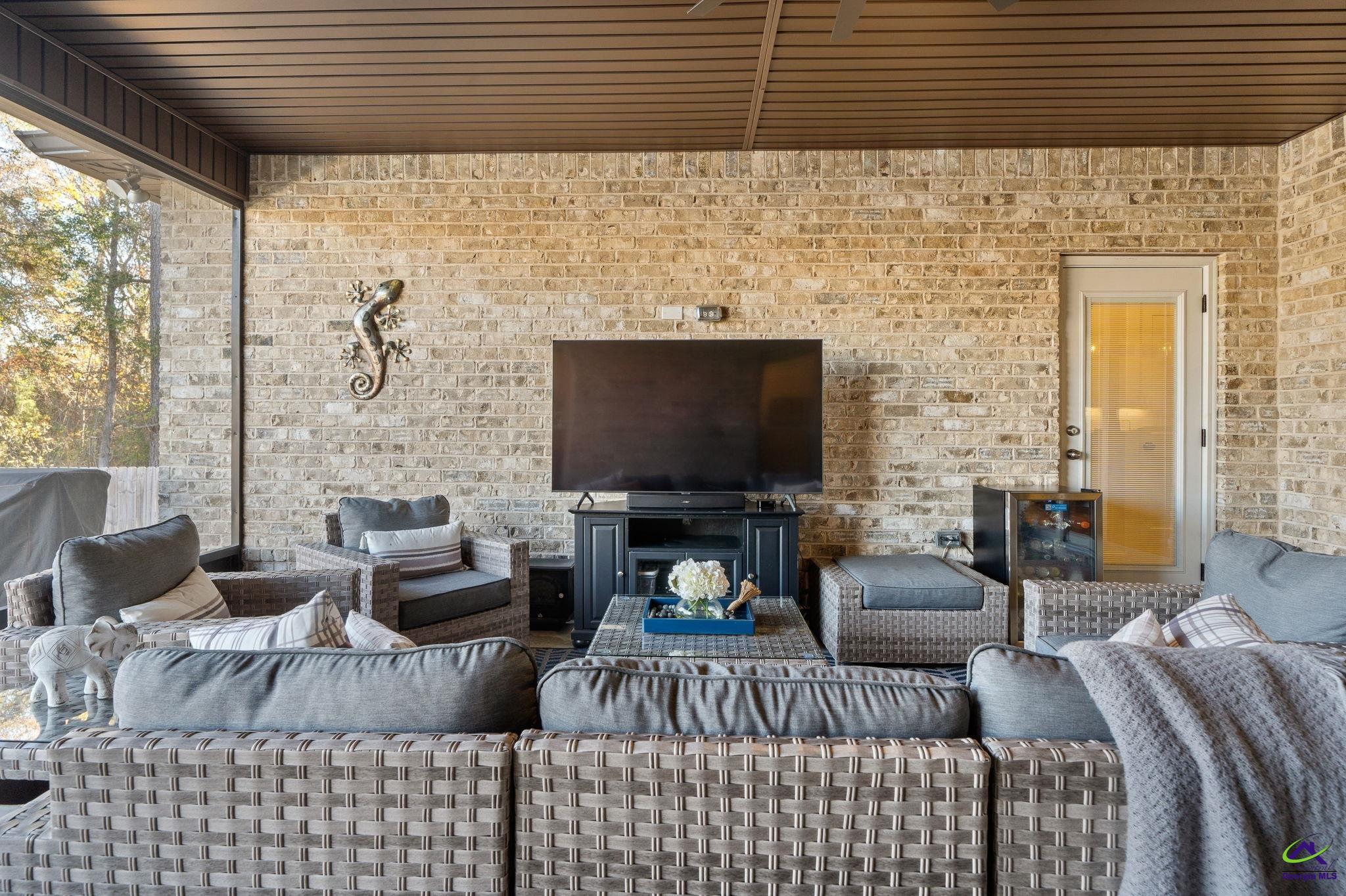 105 Basswood Court