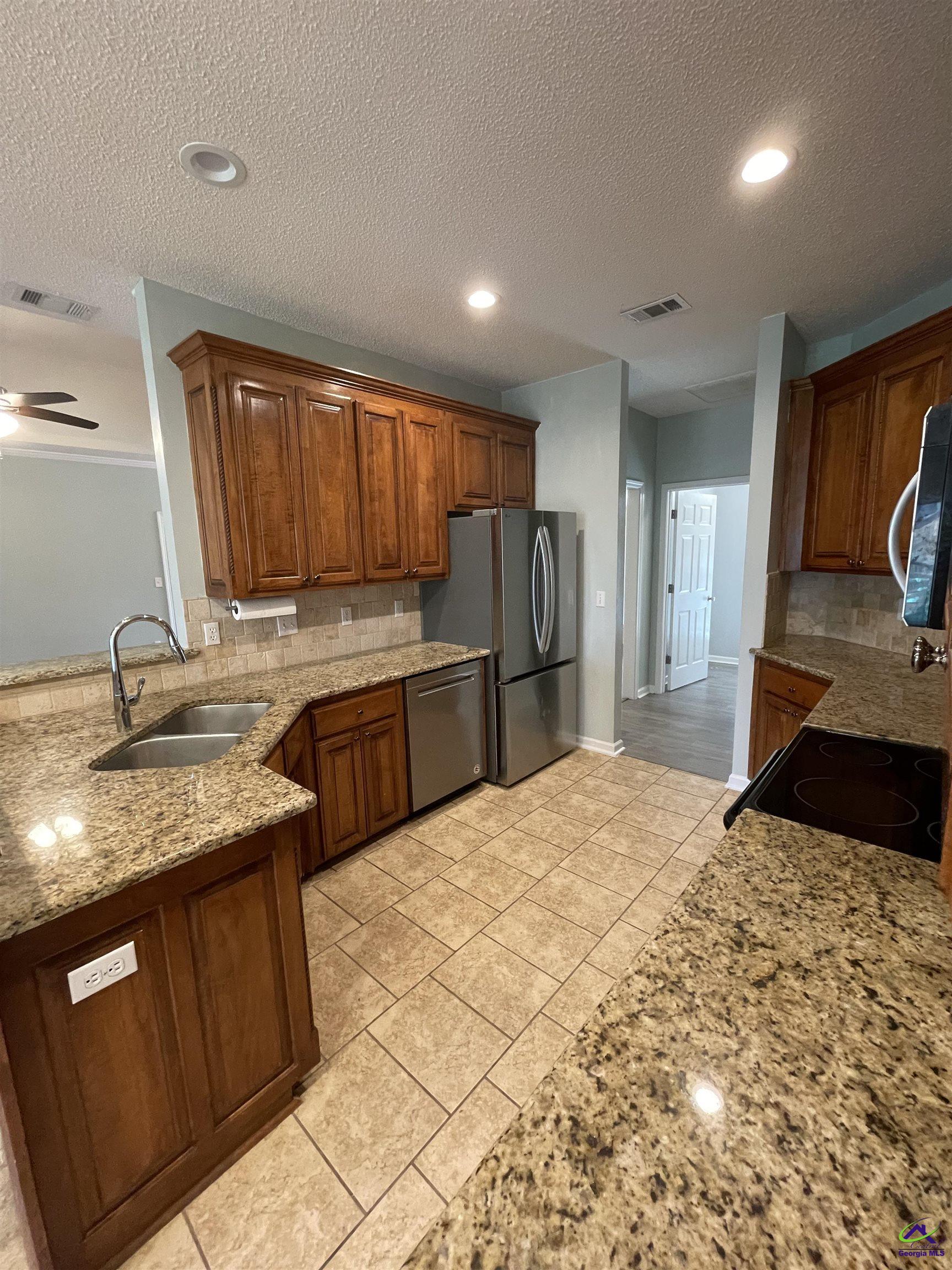 108 Haven Crest
