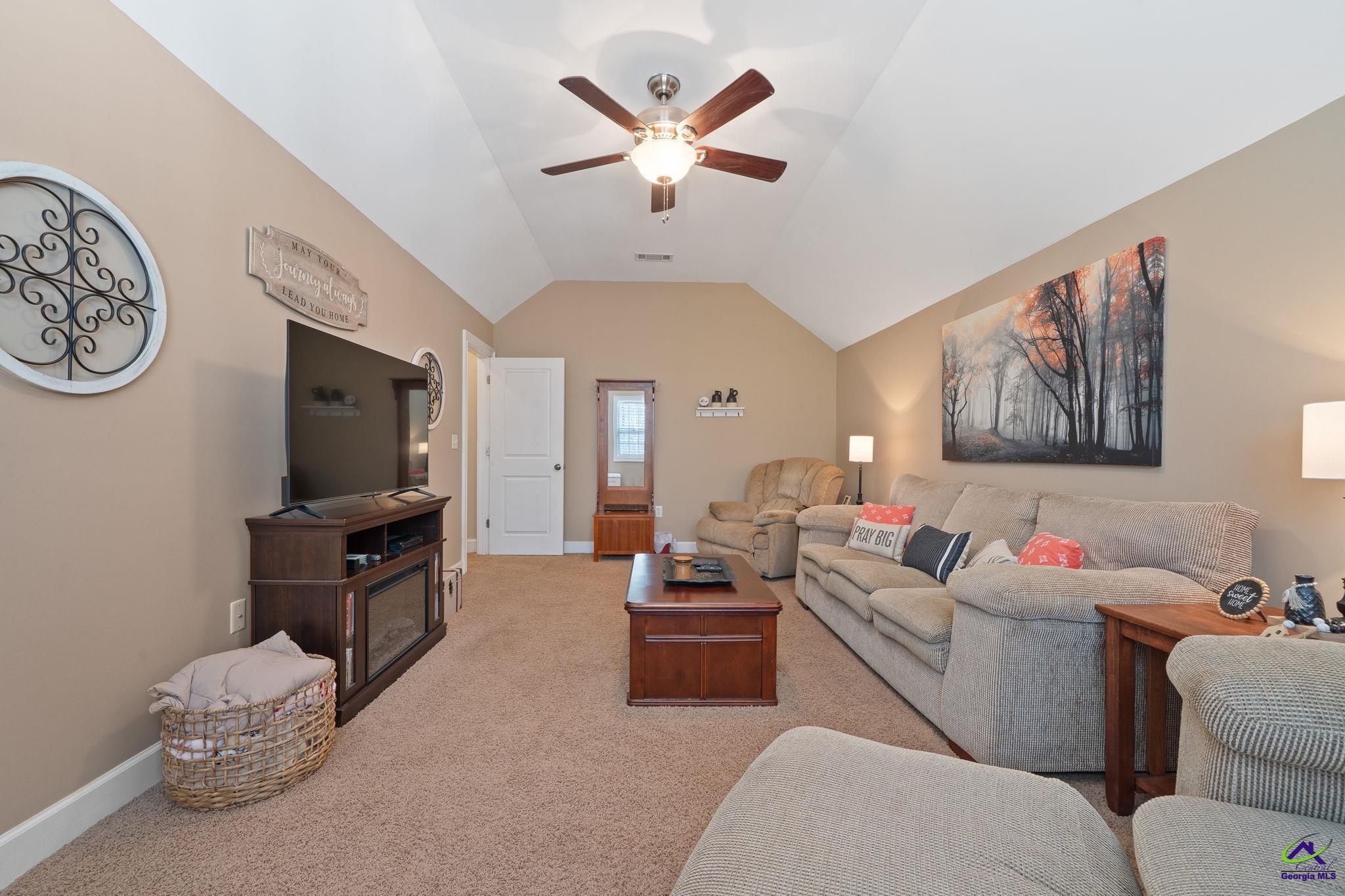 22301 Us Highway 441, McIntyre