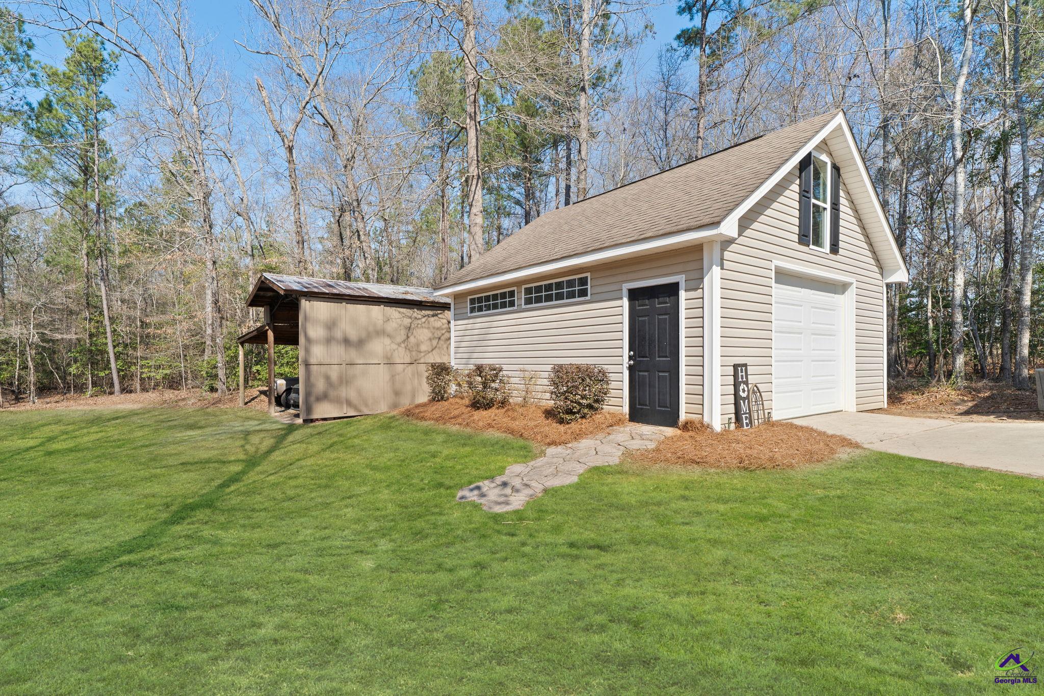 22301 Us Highway 441, McIntyre