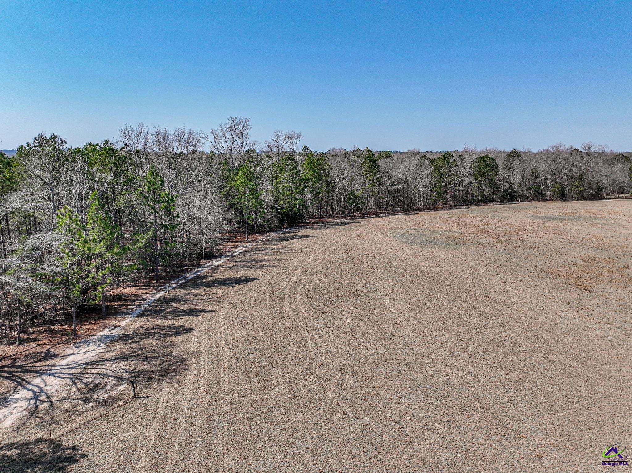 22299 US Hwy 441, McIntyre