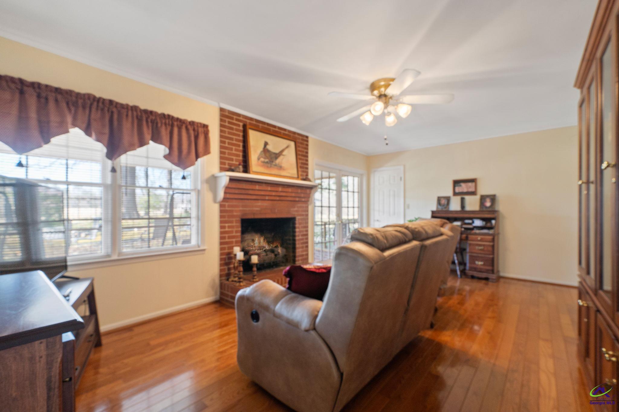 22199 US Hwy 441, McIntyre