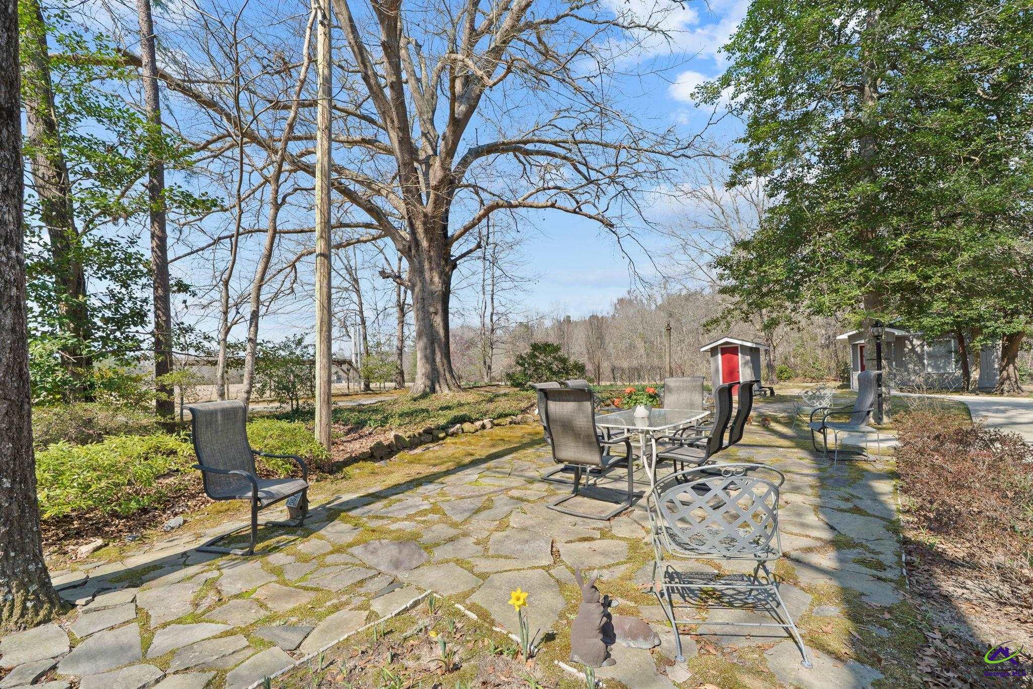 22199 US Hwy 441, McIntyre