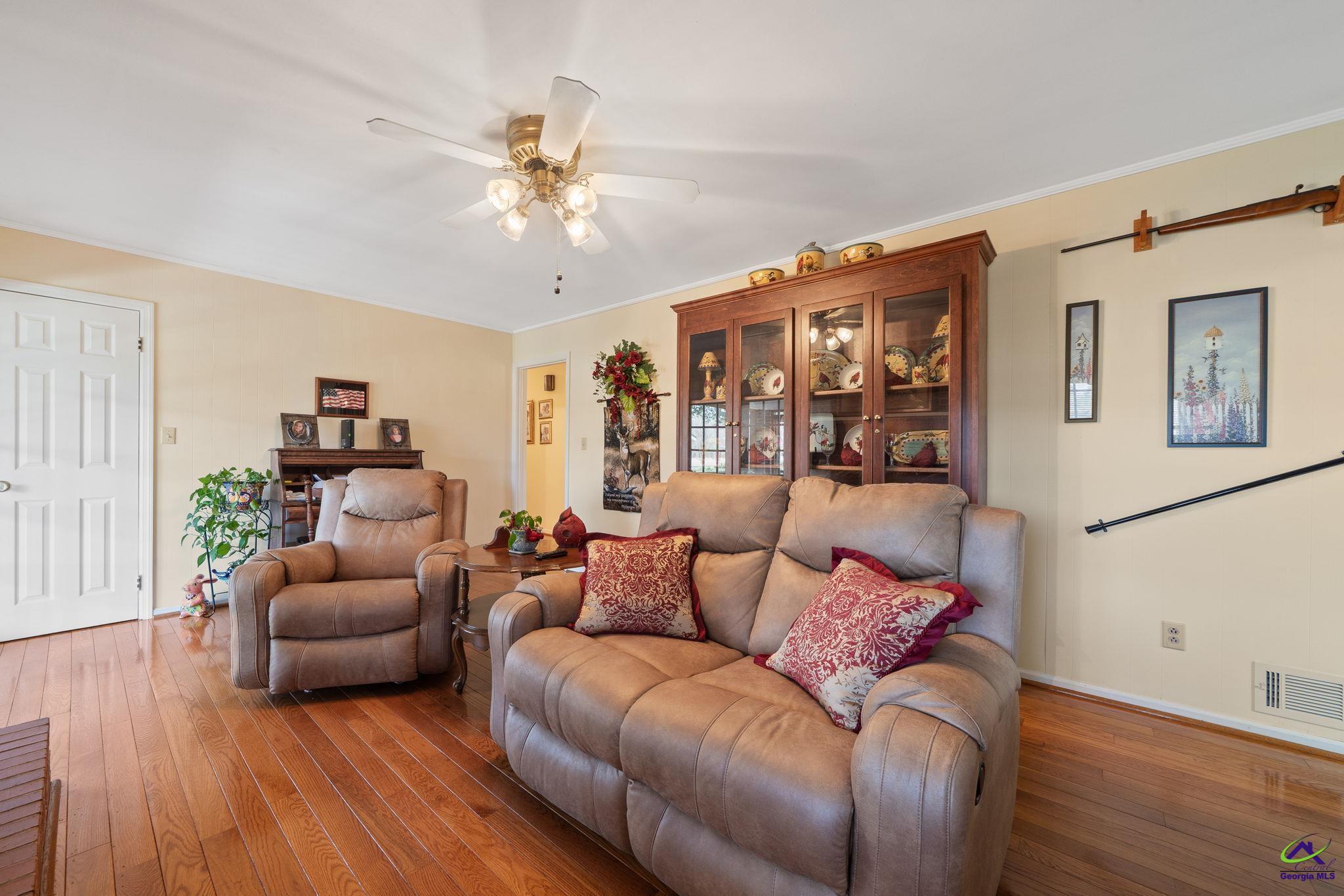 22199 US Hwy 441, McIntyre