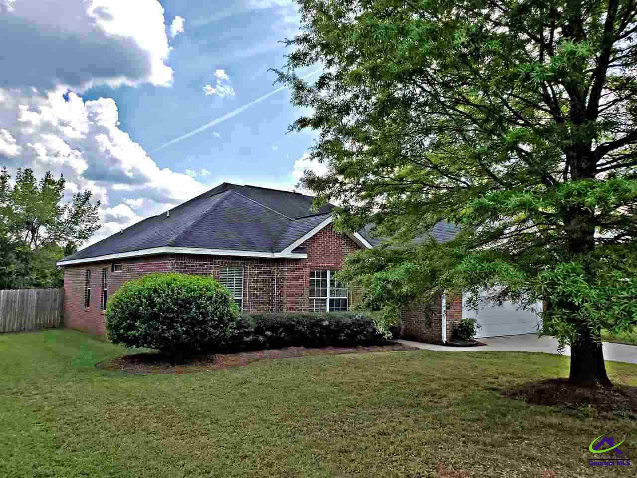 207 Sugarloaf Parkway