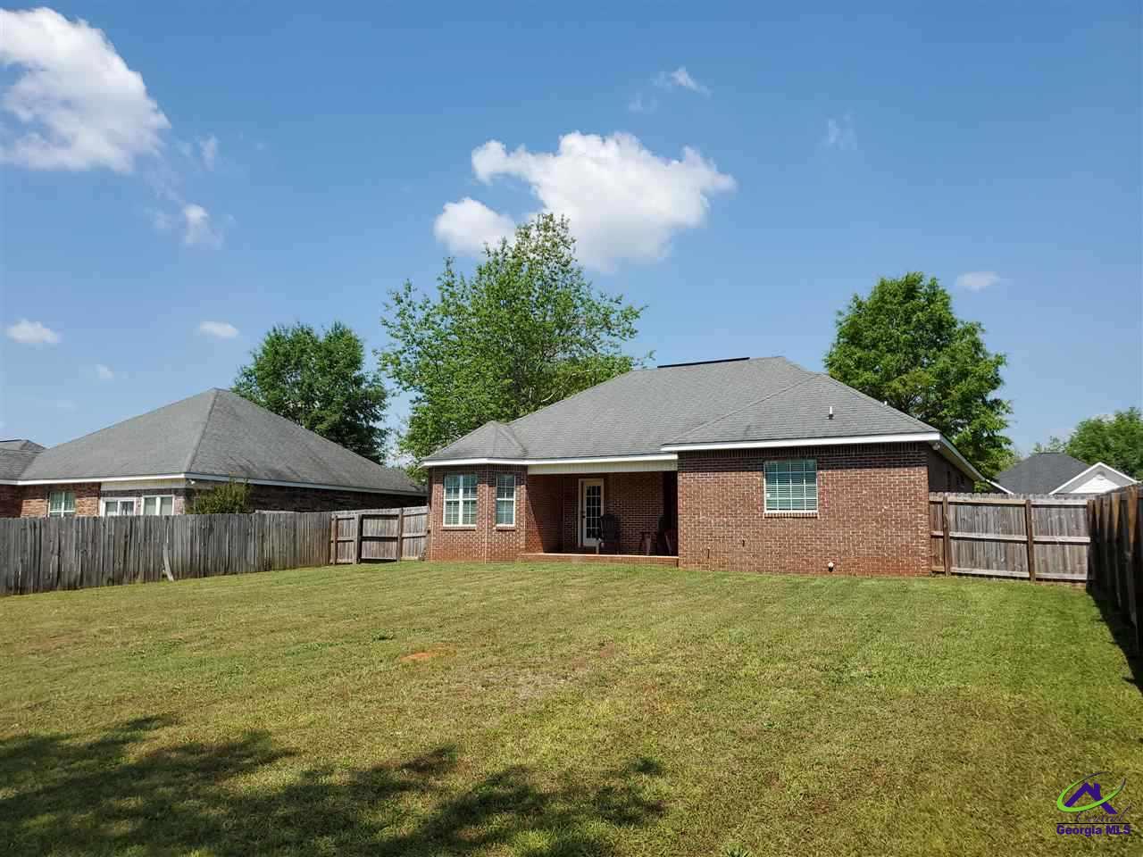 207 Sugarloaf Parkway