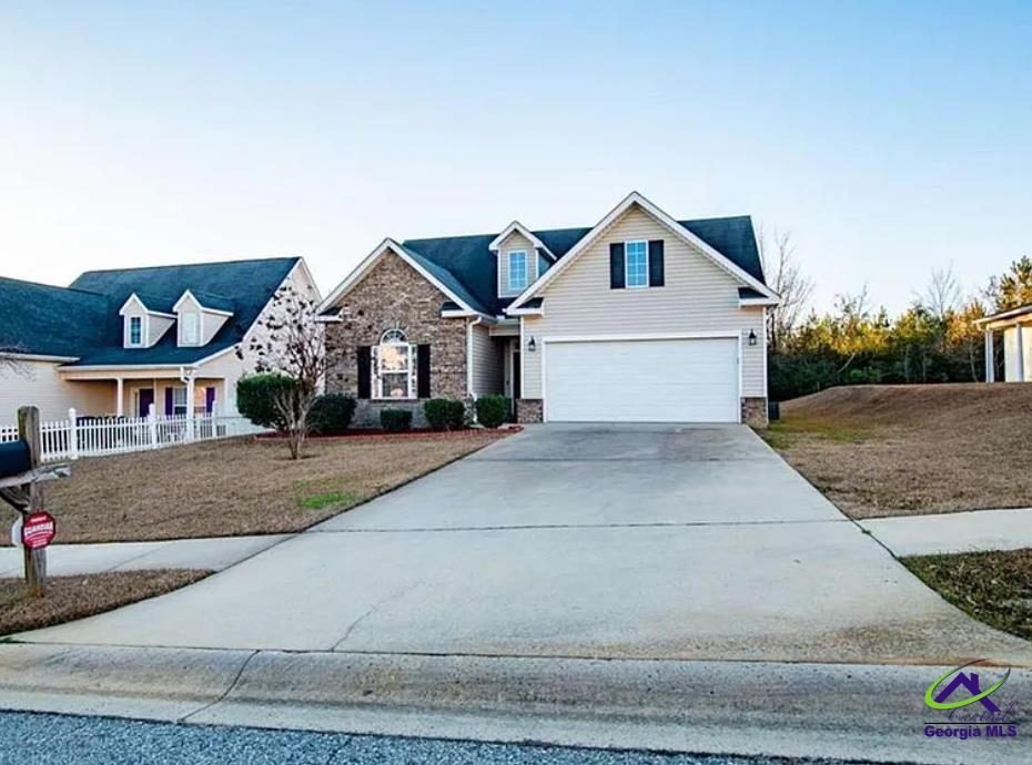 828 Tradewinds Drive