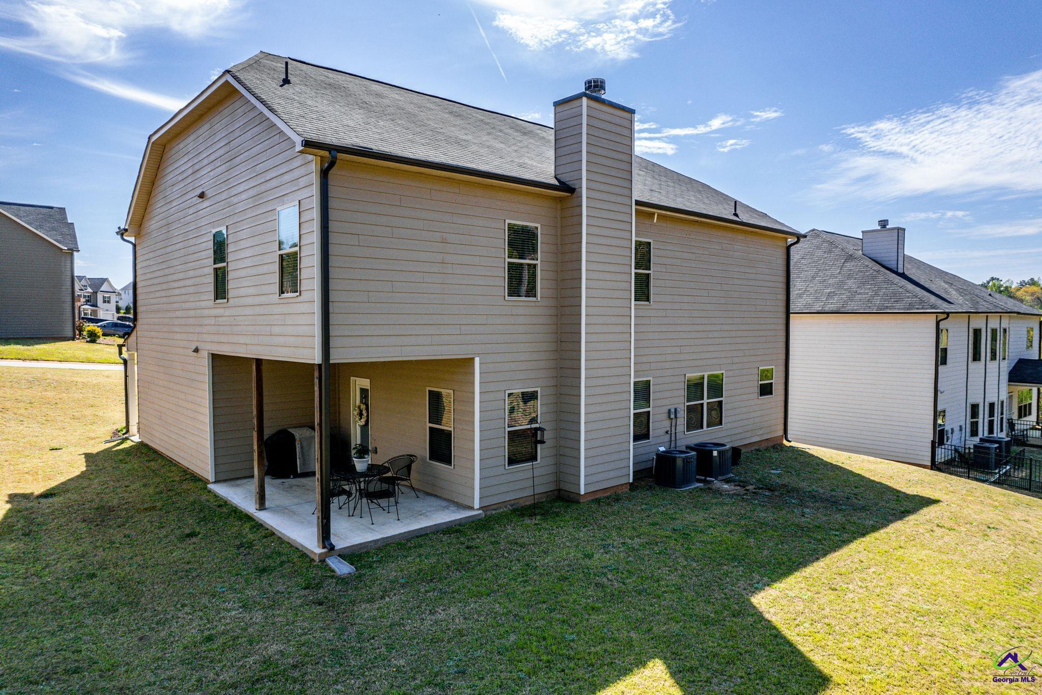 1109 Barrington Place