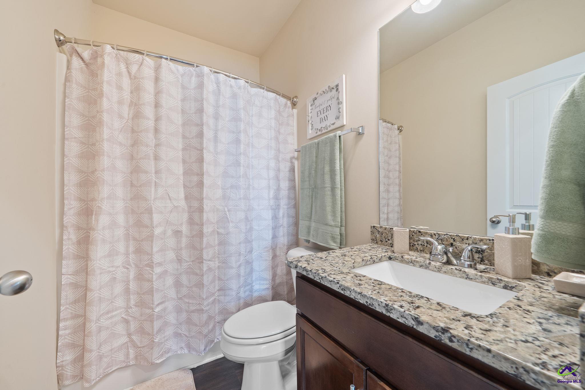 1109 Barrington Place