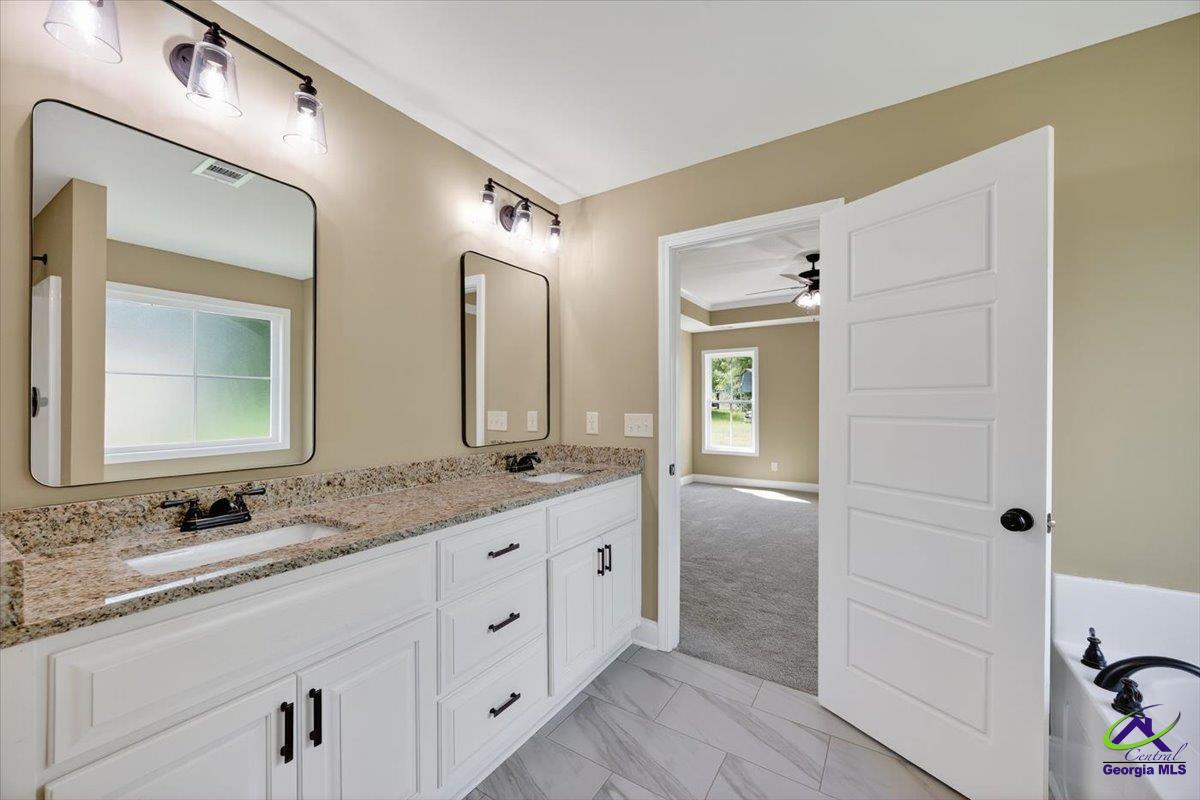 413 Longhorn Trail