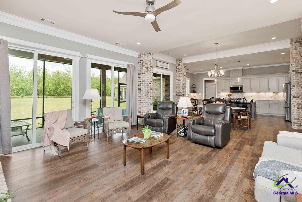 122 Canter Drive