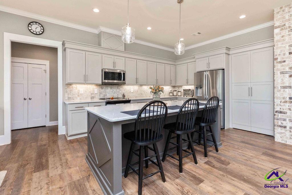 122 Canter Drive
