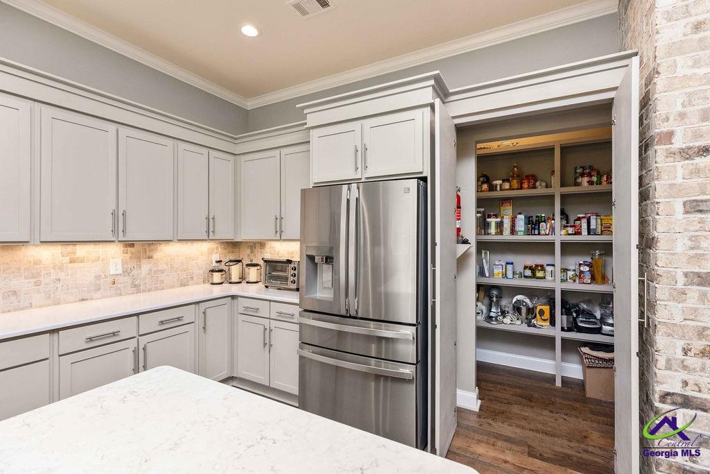 122 Canter Drive