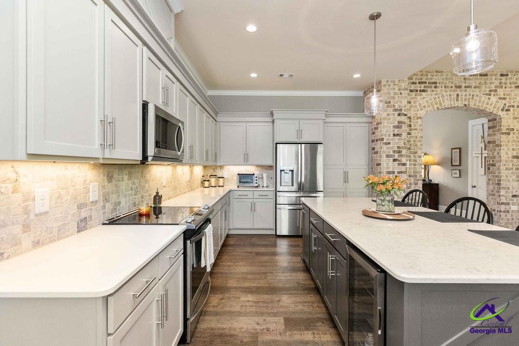122 Canter Drive
