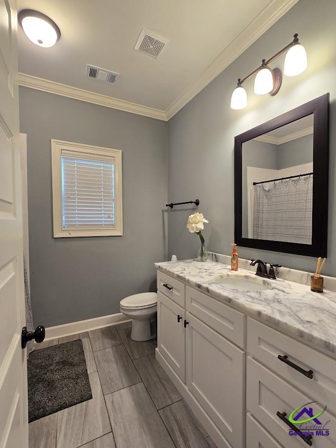 214 Landings Pointe Lane