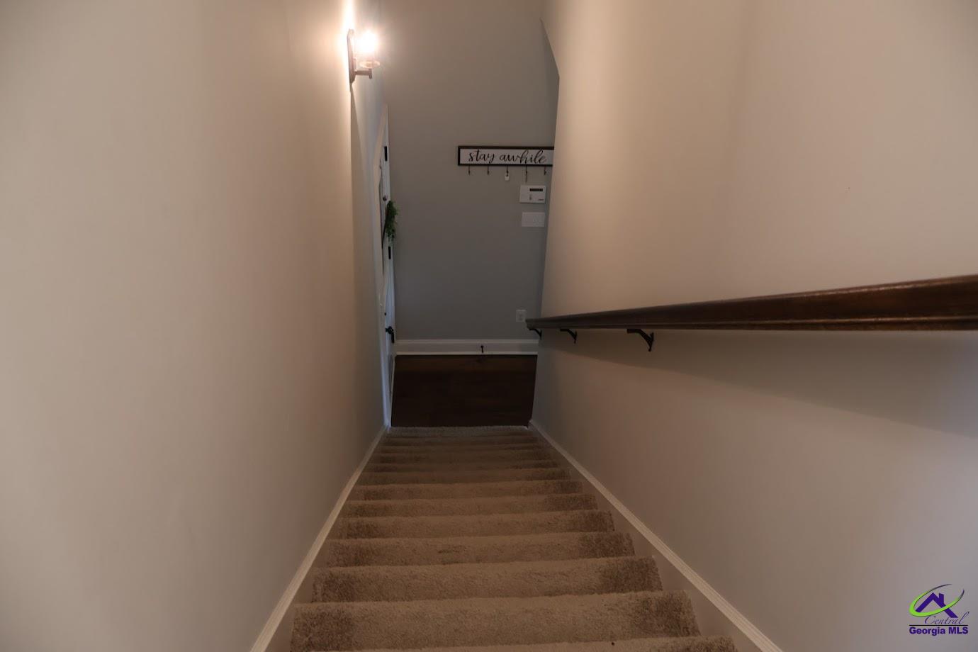 214 Landings Pointe Lane