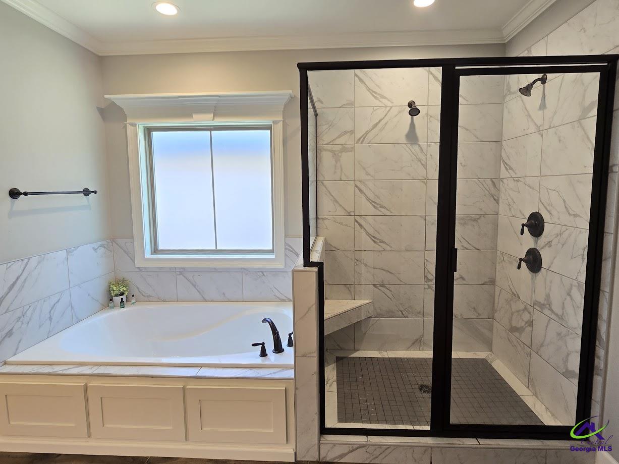 214 Landings Pointe Lane