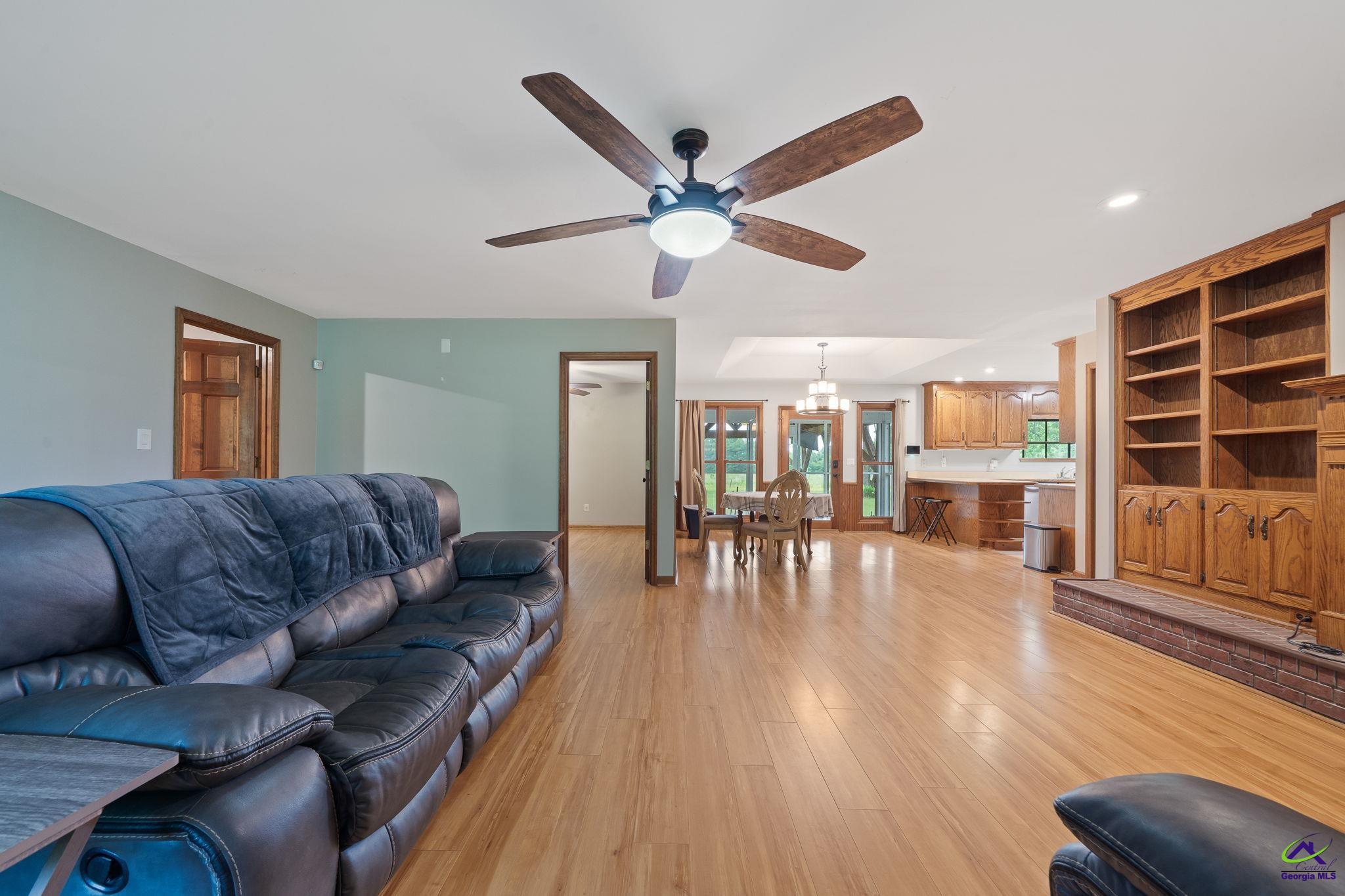 196 Joe Barnes Road