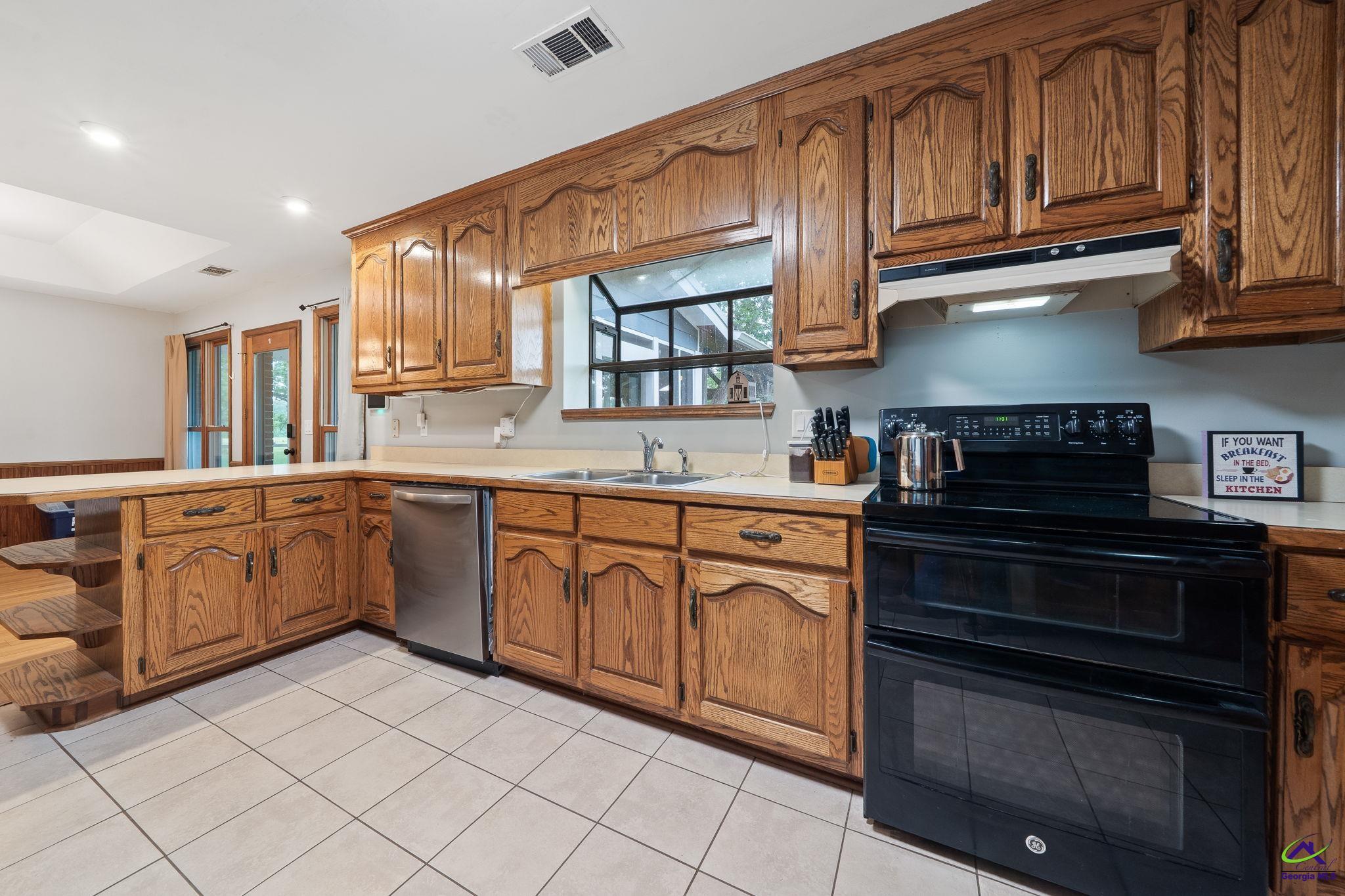 196 Joe Barnes Road