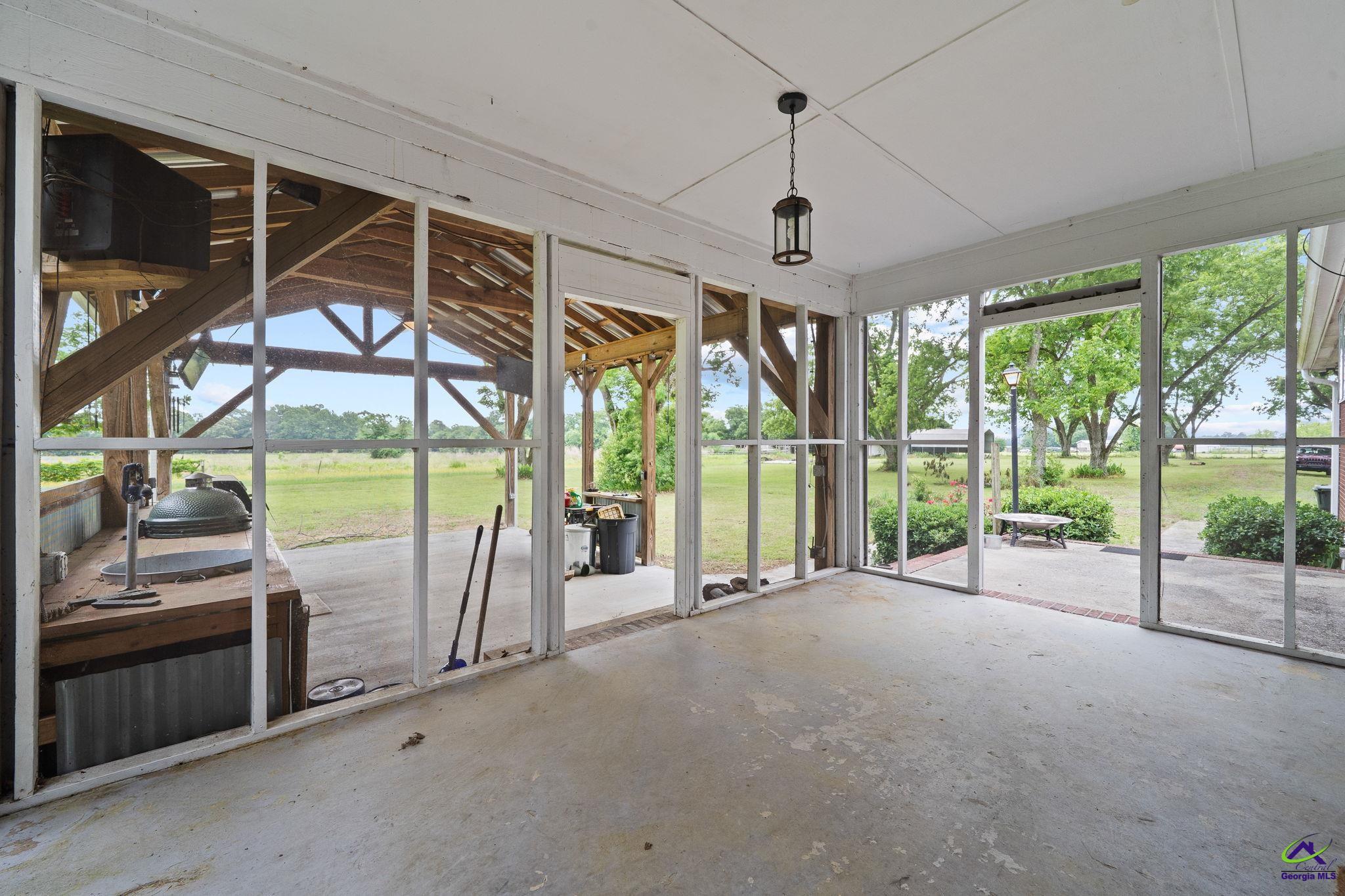 196 Joe Barnes Road