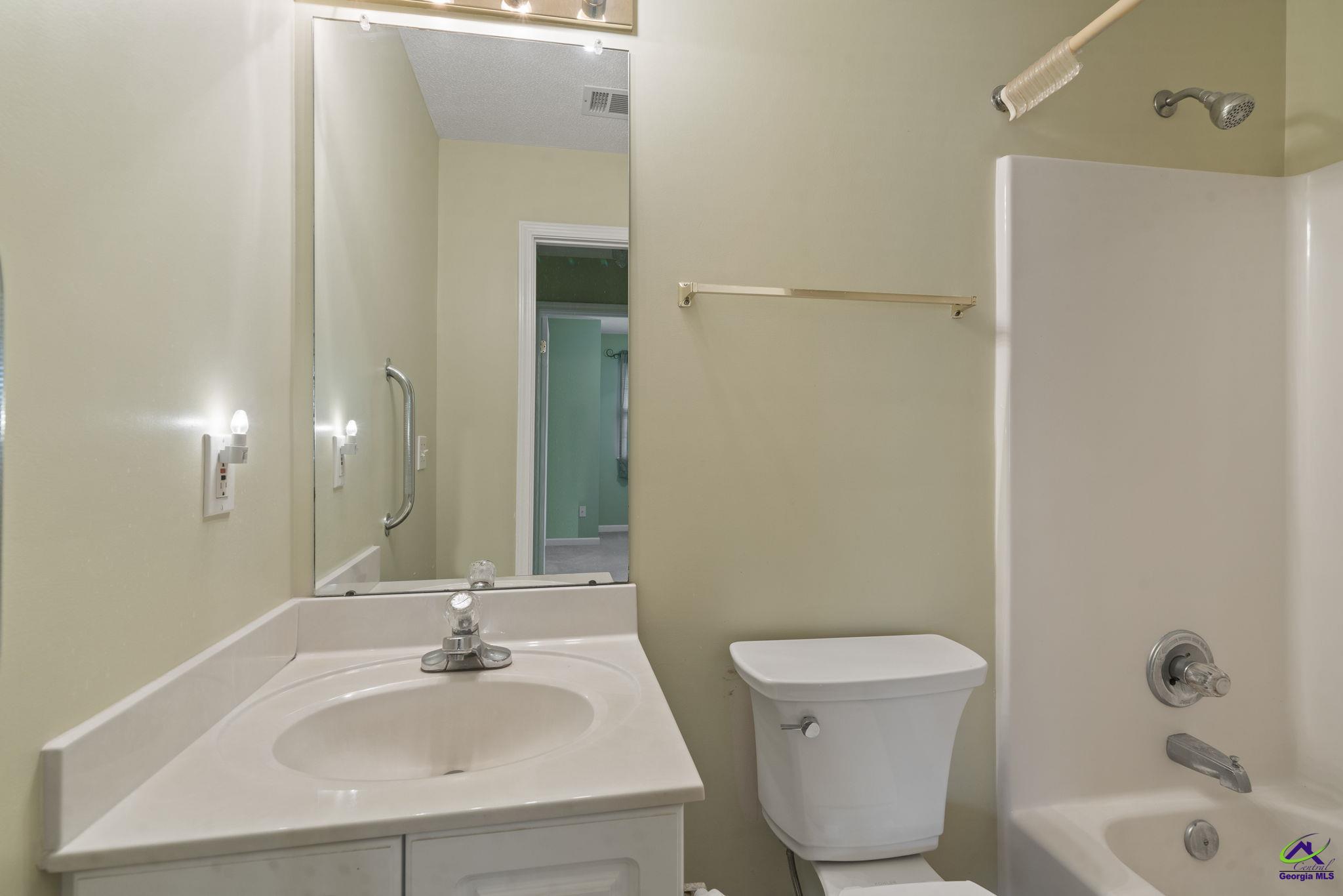 106 Eagles Landing Trail