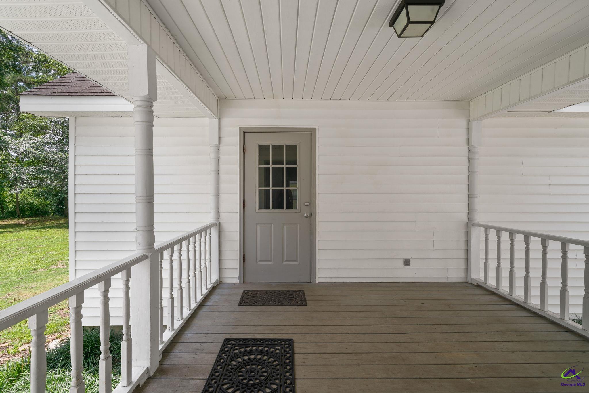 109 S Hiley Court