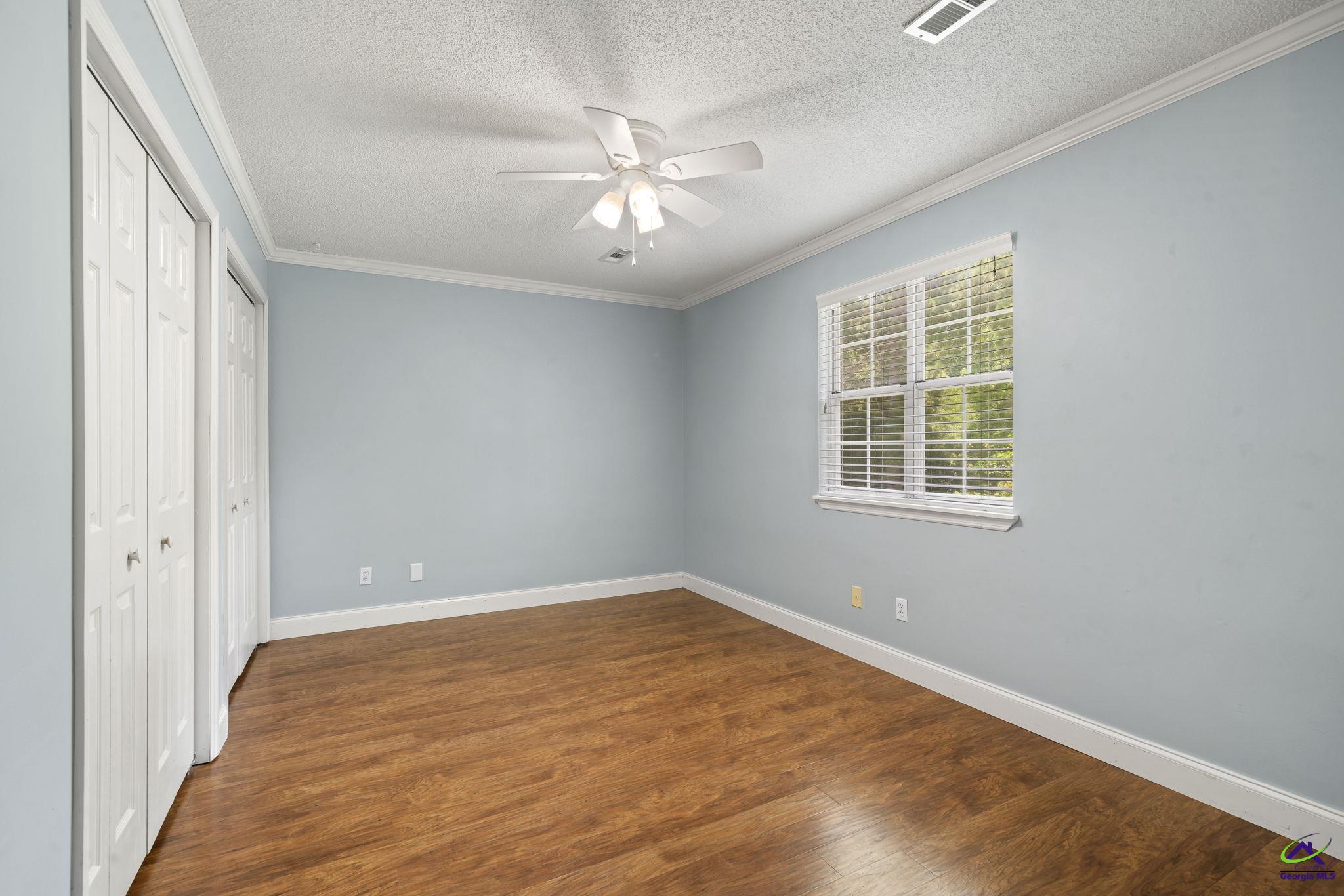 109 S Hiley Court