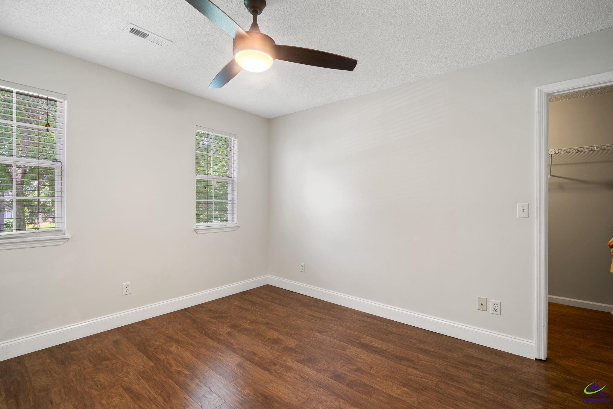 109 S Hiley Court