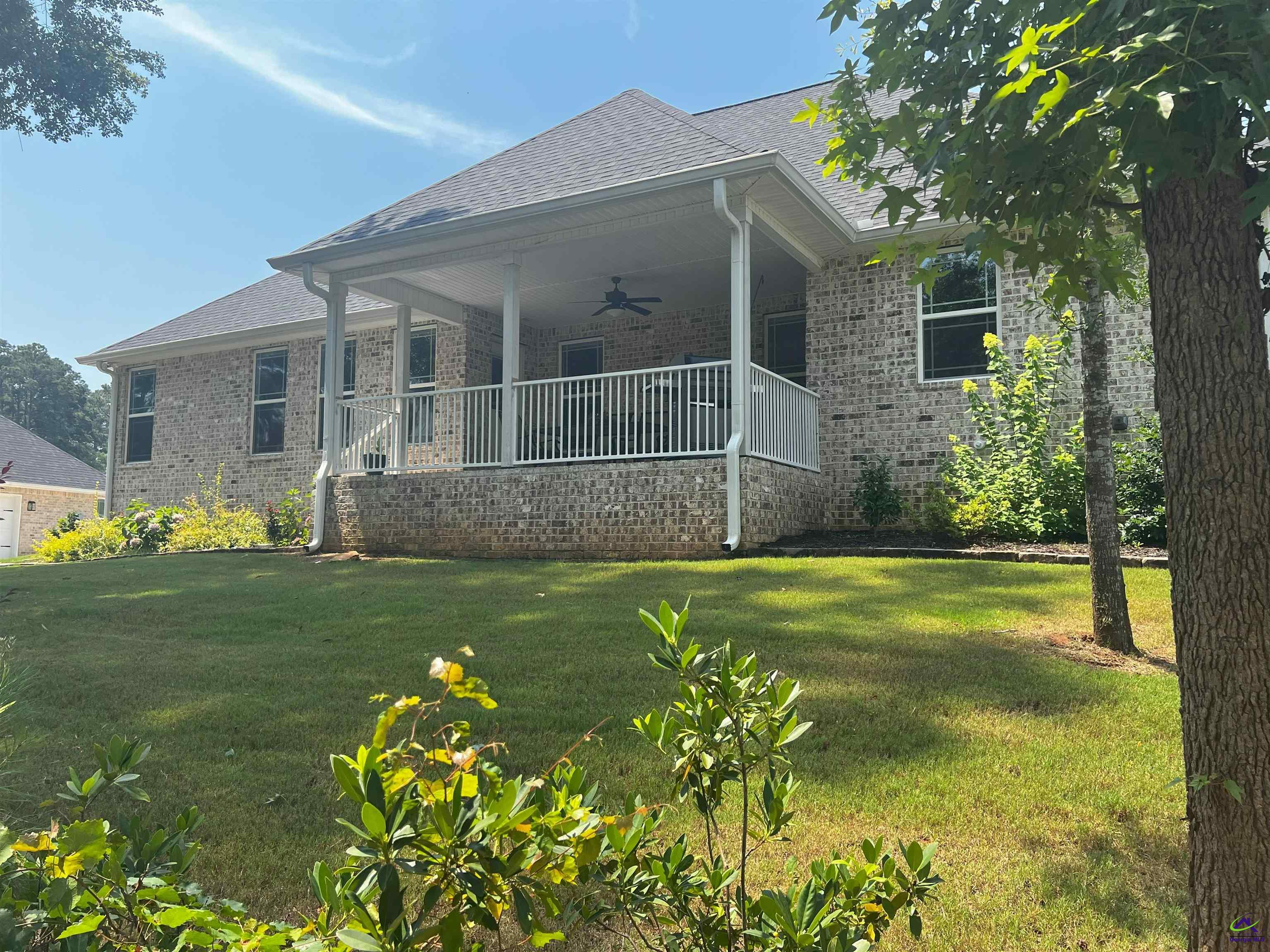 200 Wilsons Creek Bend
