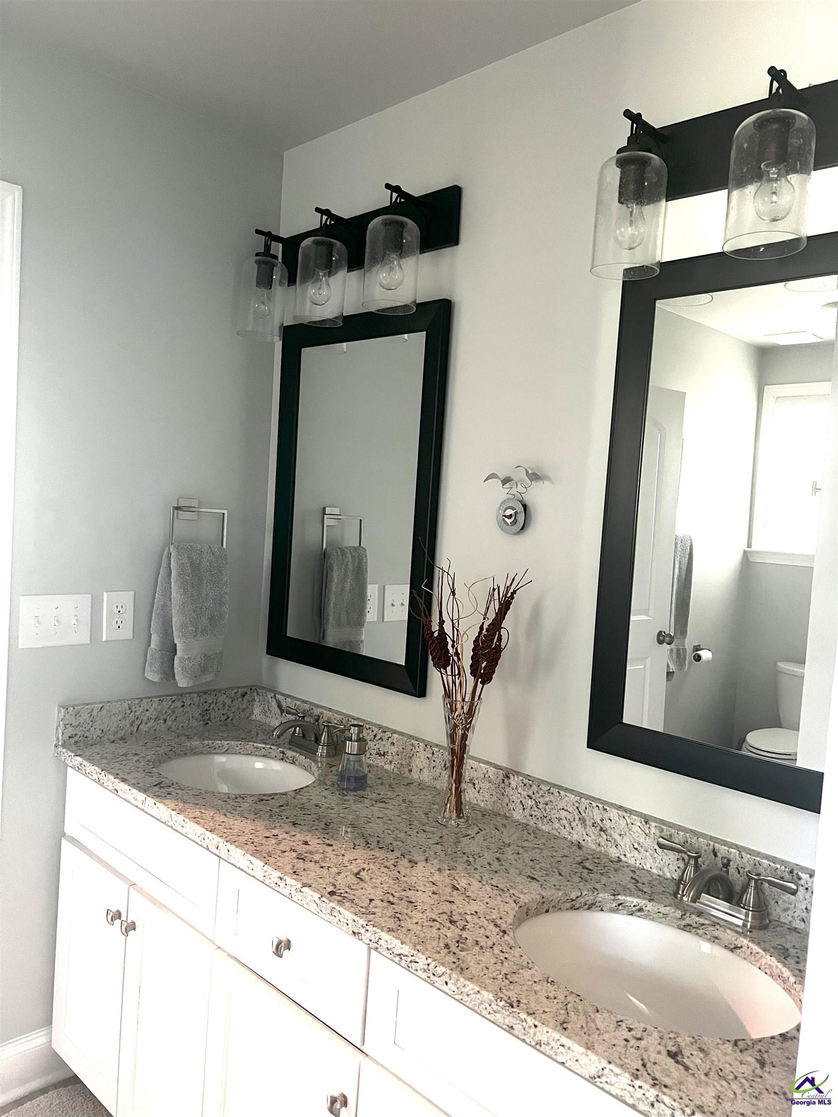 200 Wilsons Creek Bend