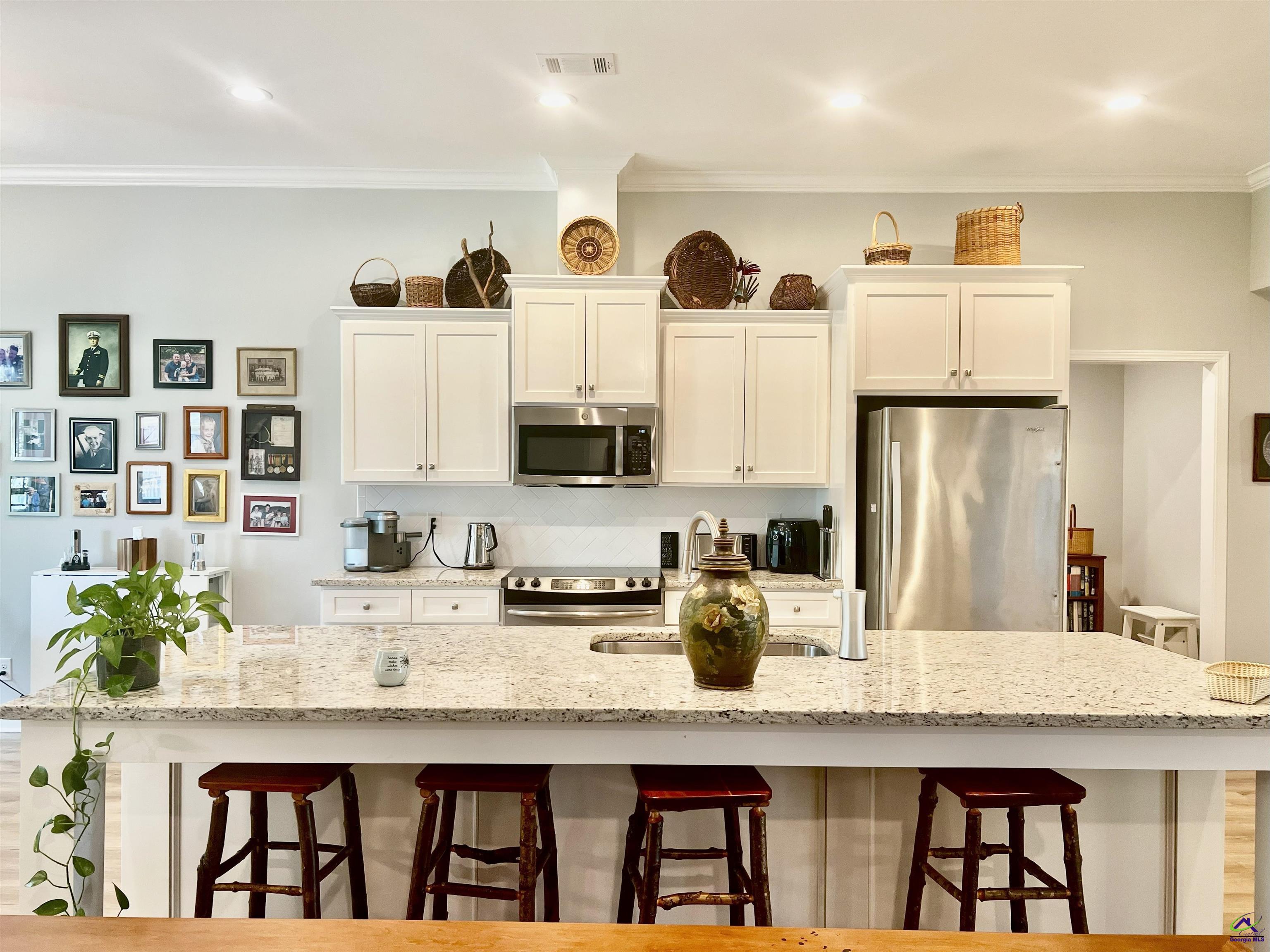 200 Wilsons Creek Bend