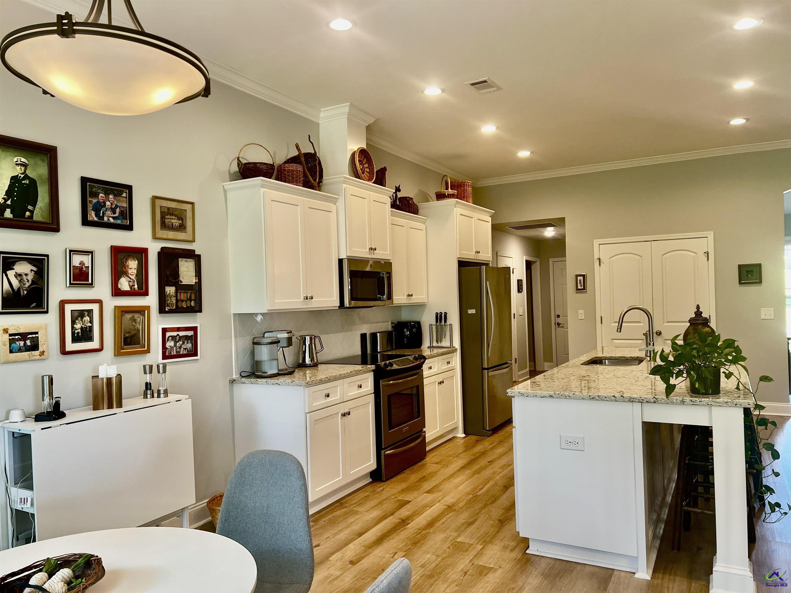 200 Wilsons Creek Bend