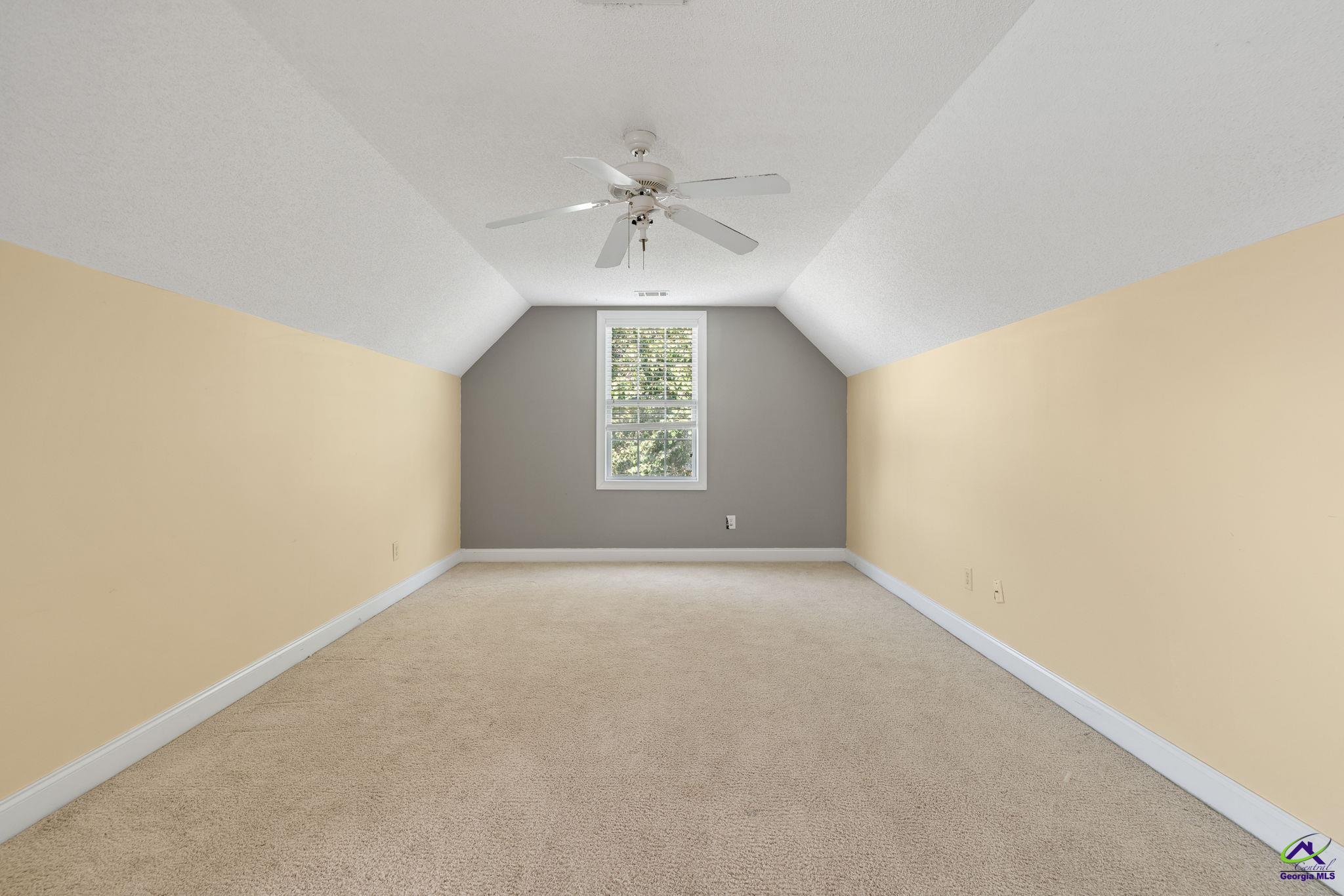 308 Live Oak Court