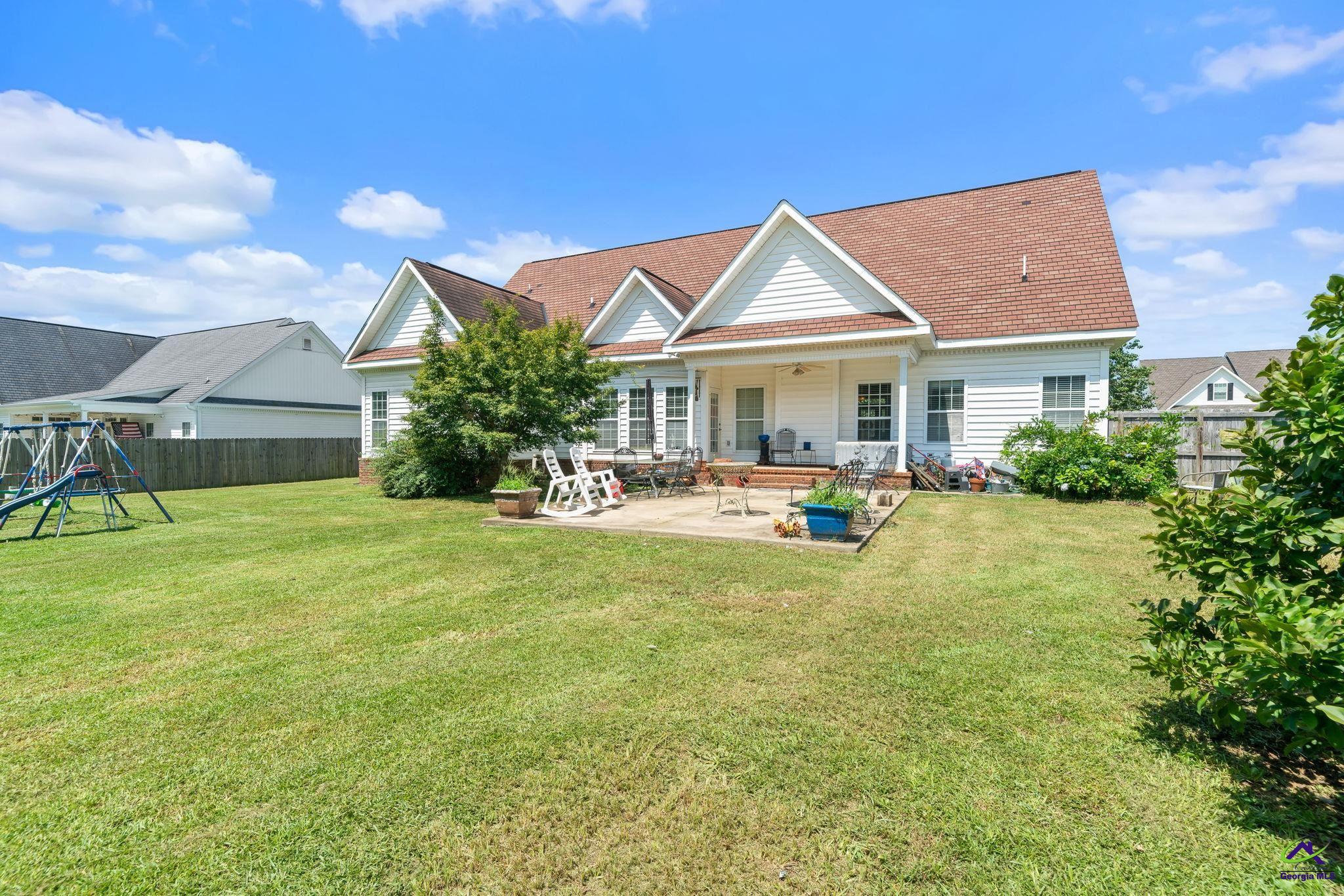308 Live Oak Court