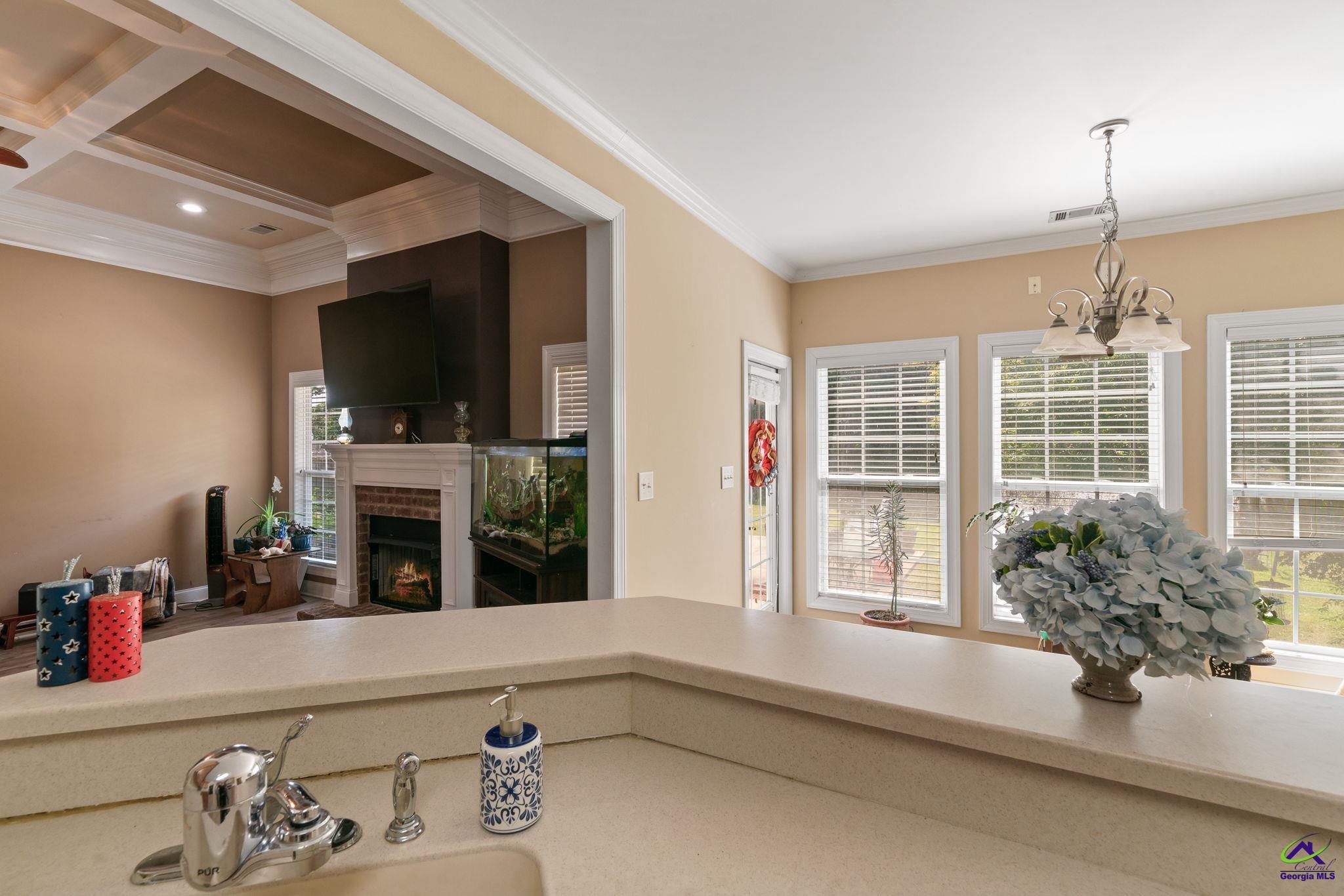 308 Live Oak Court