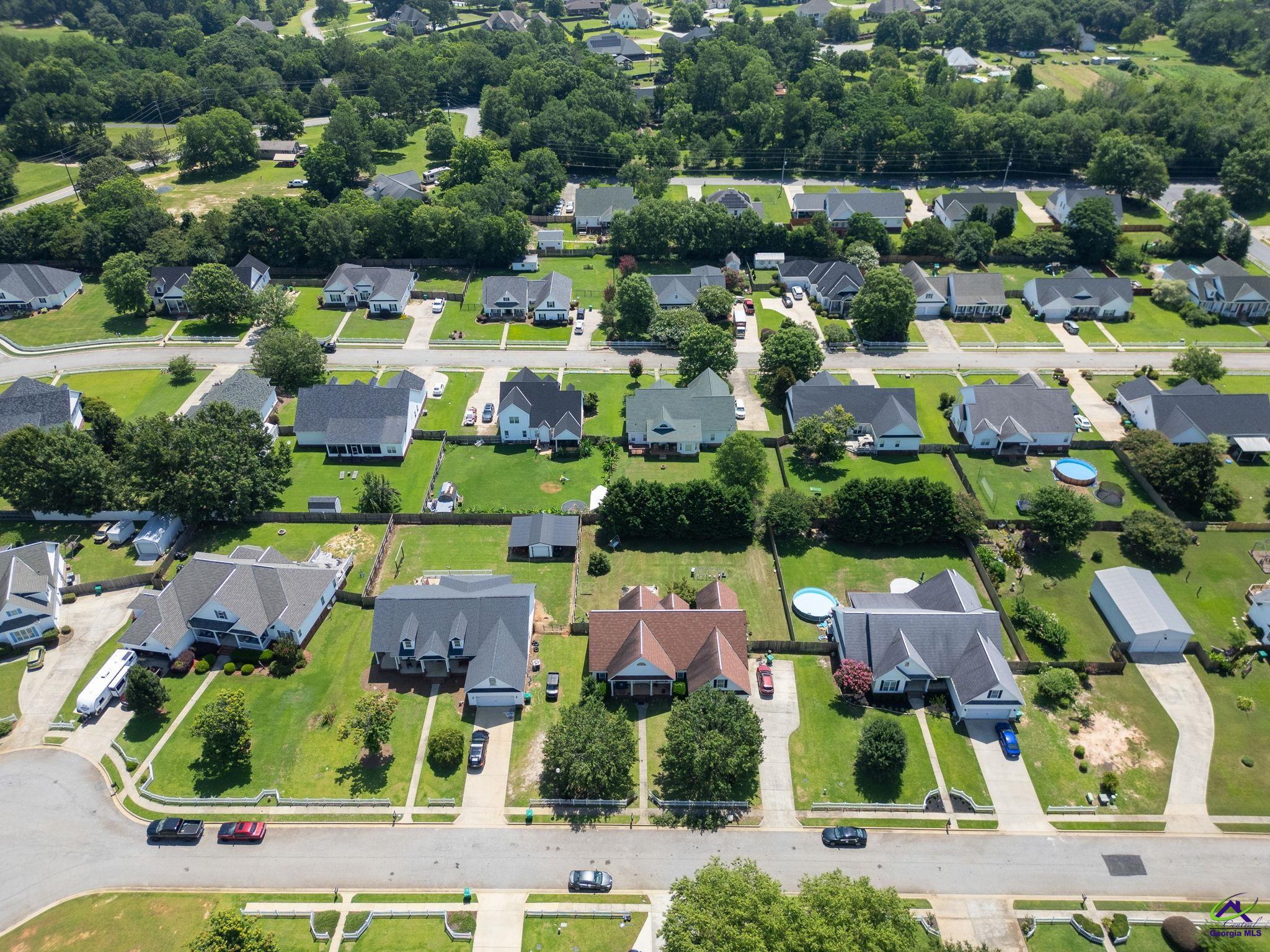308 Live Oak Court