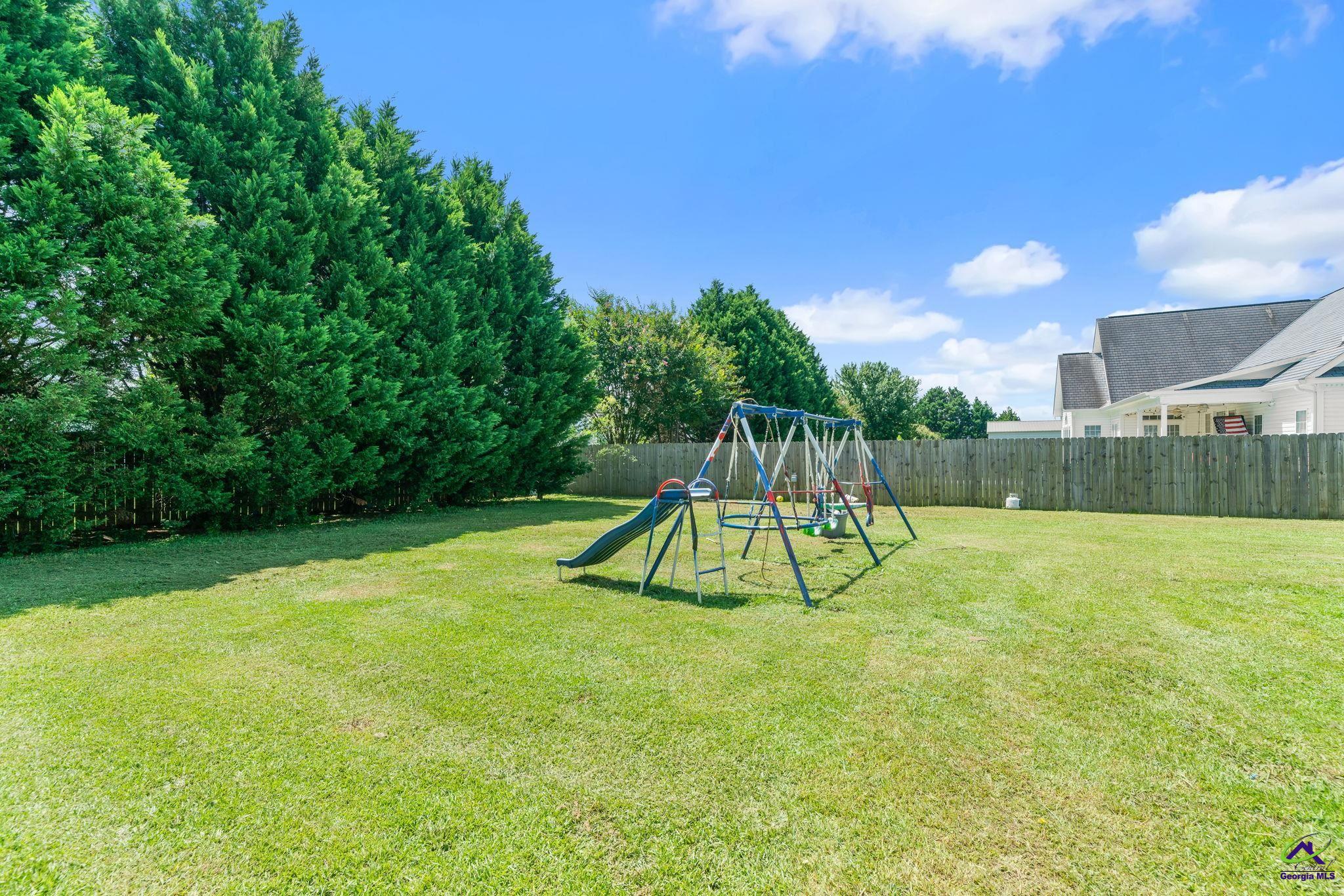 308 Live Oak Court