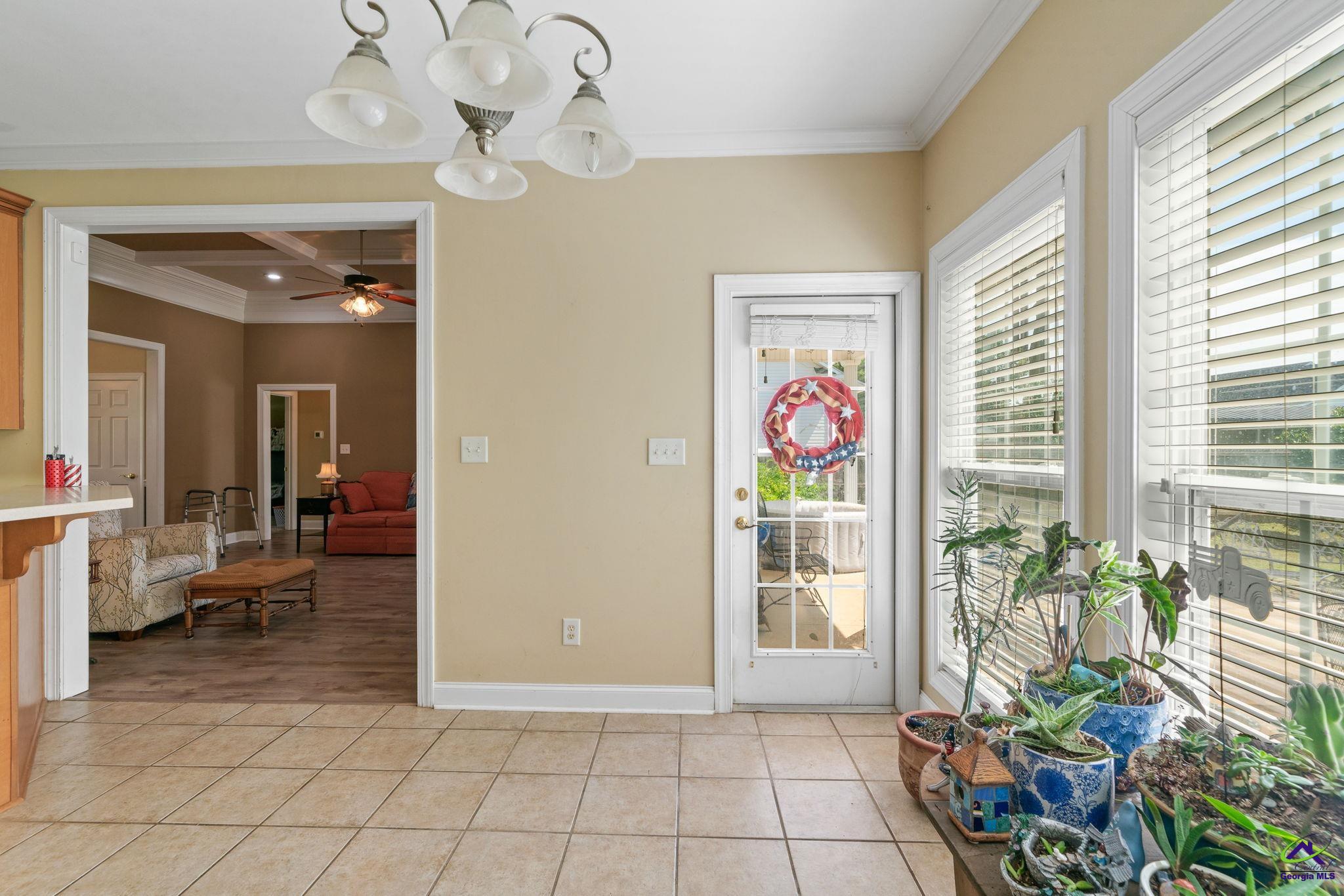 308 Live Oak Court