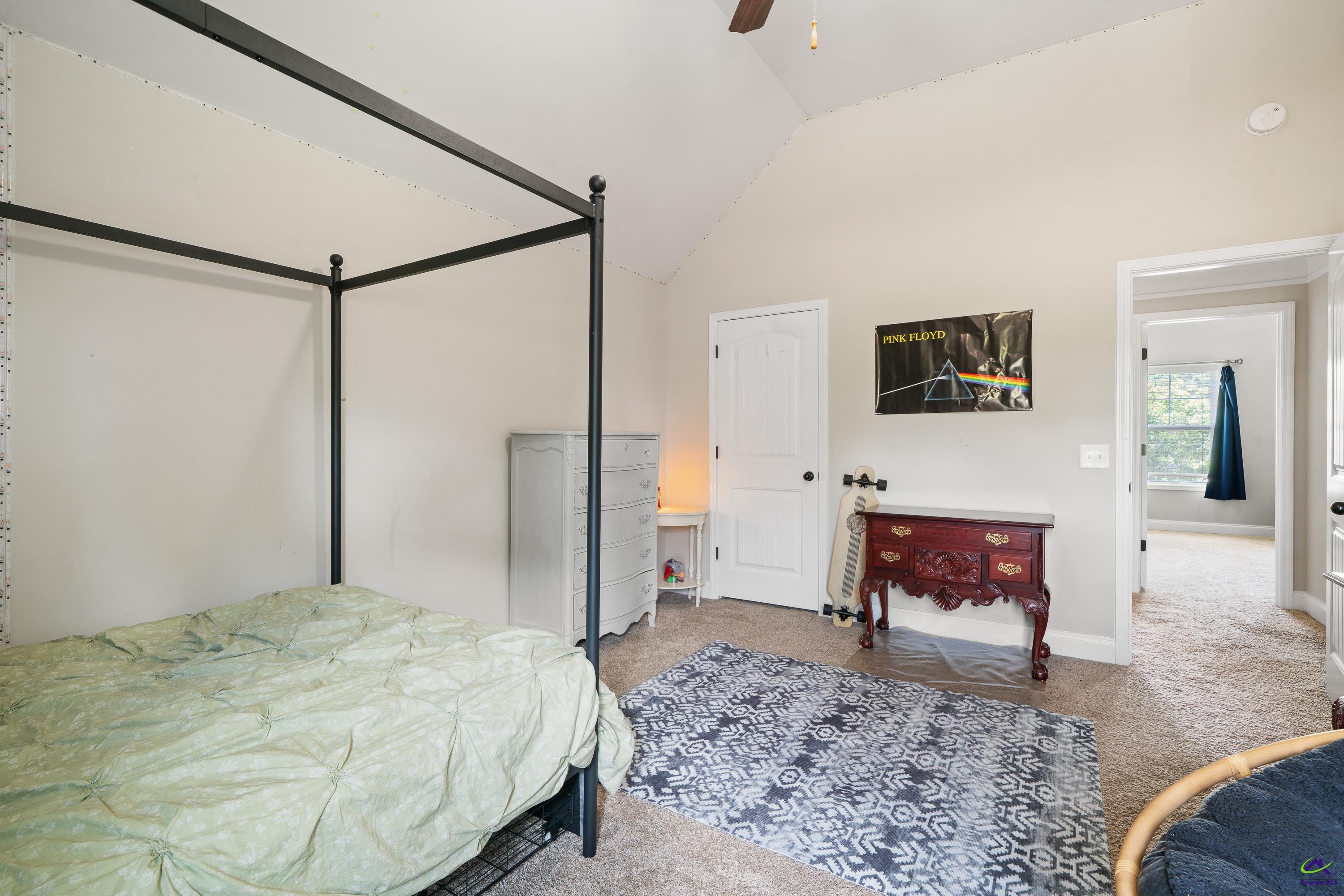 105 Grey Hawk Court