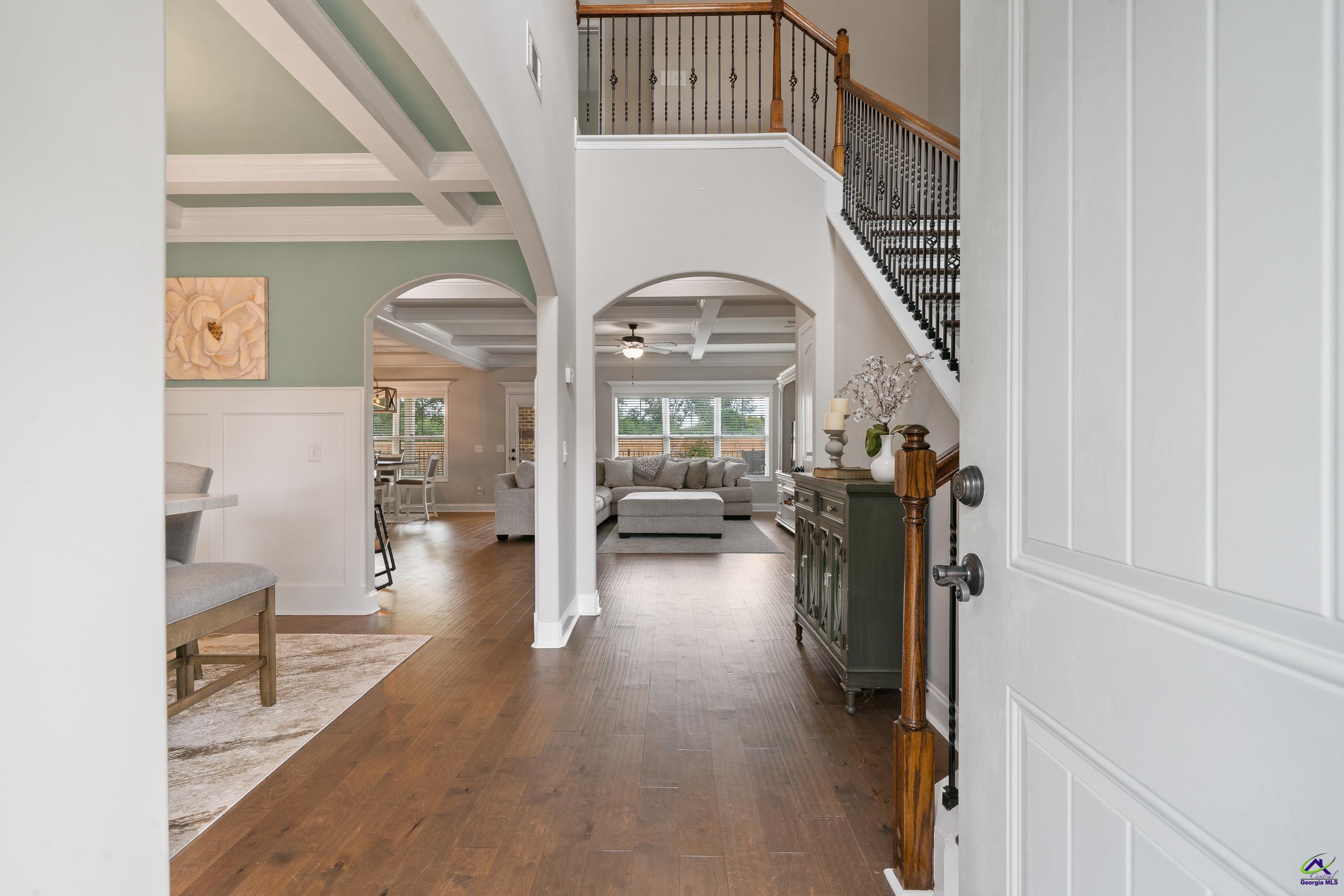 105 Grey Hawk Court