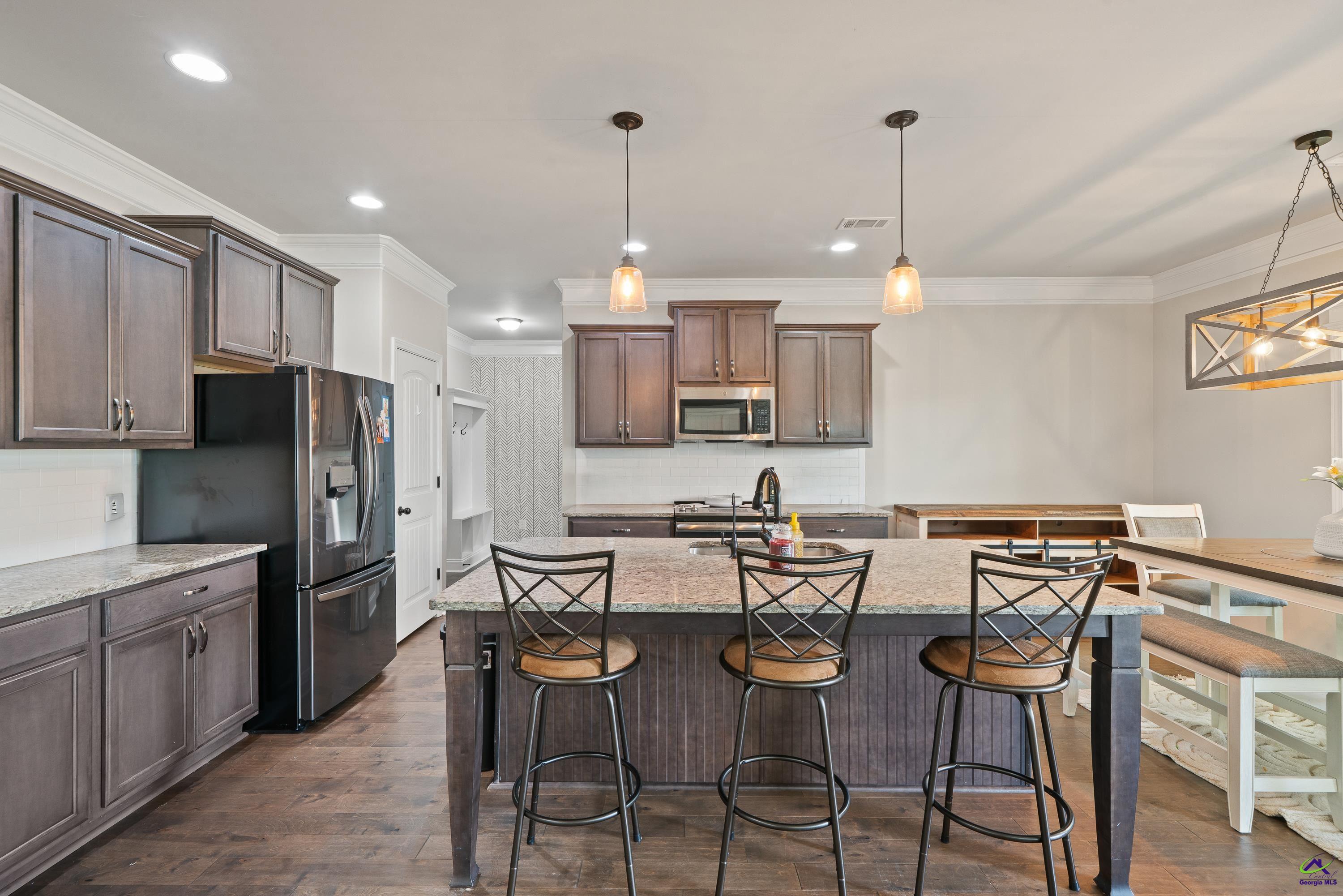 105 Grey Hawk Court